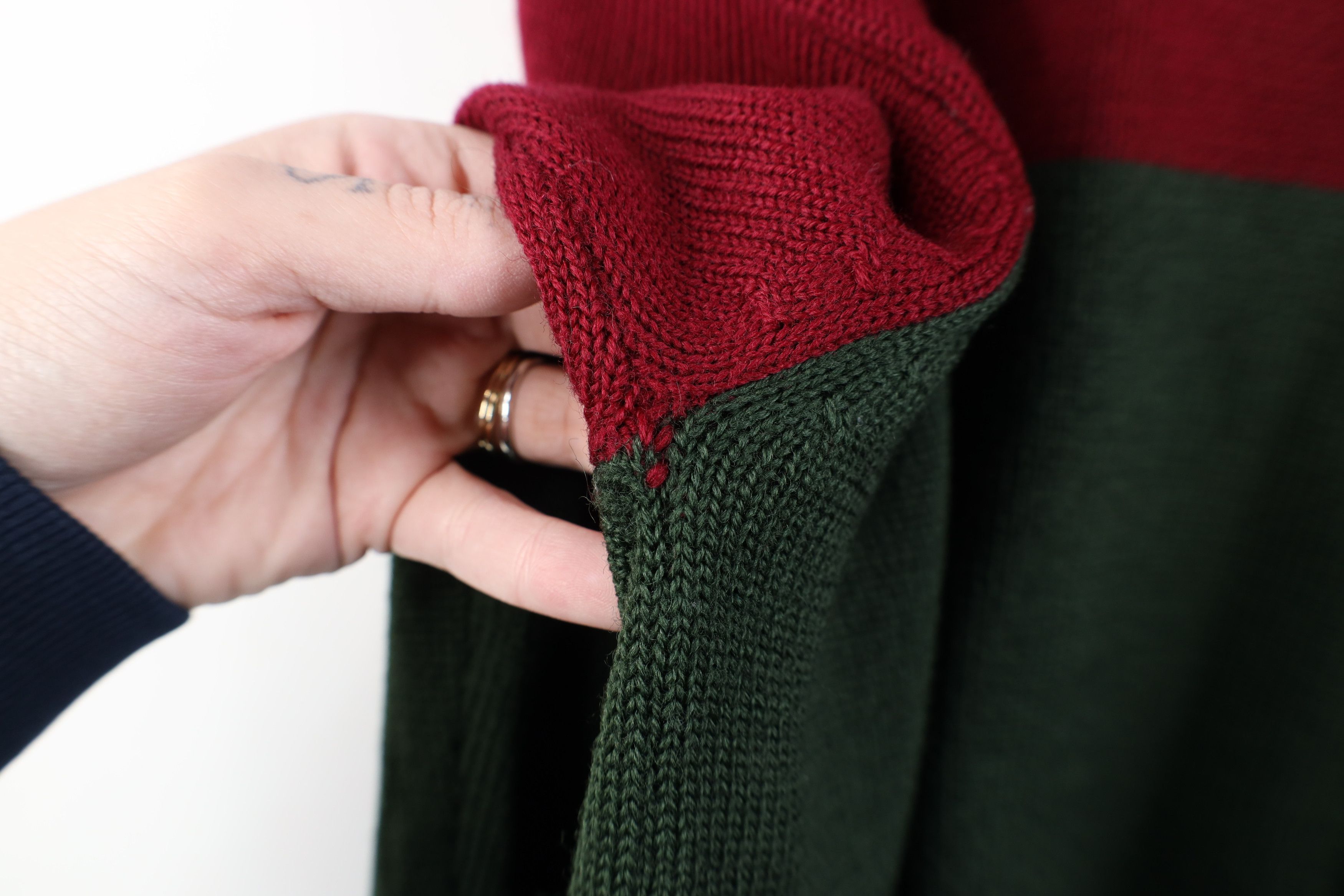 Vintage Vintage 90s Streetwear Wool Cable Knit Crewneck Sweater Size US M / EU 48-50 / 2 - 9 Thumbnail