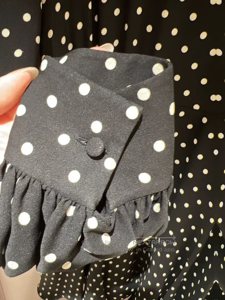 Valentino Valentino Black and white polka dot dress Size M / US 6-8 / IT 42-44 - 3 Thumbnail
