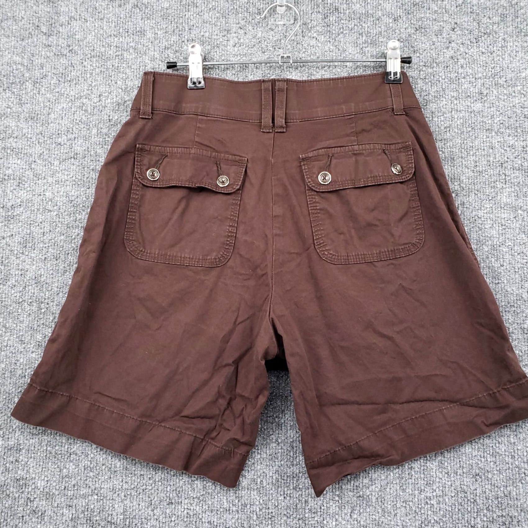 Vintage Rock & Republic Shorts Womens 8 Medium Brown Chino Mid Rise Flat Front Preppy Size 30" / US 8 / IT 44 - 2 Thumbnail
