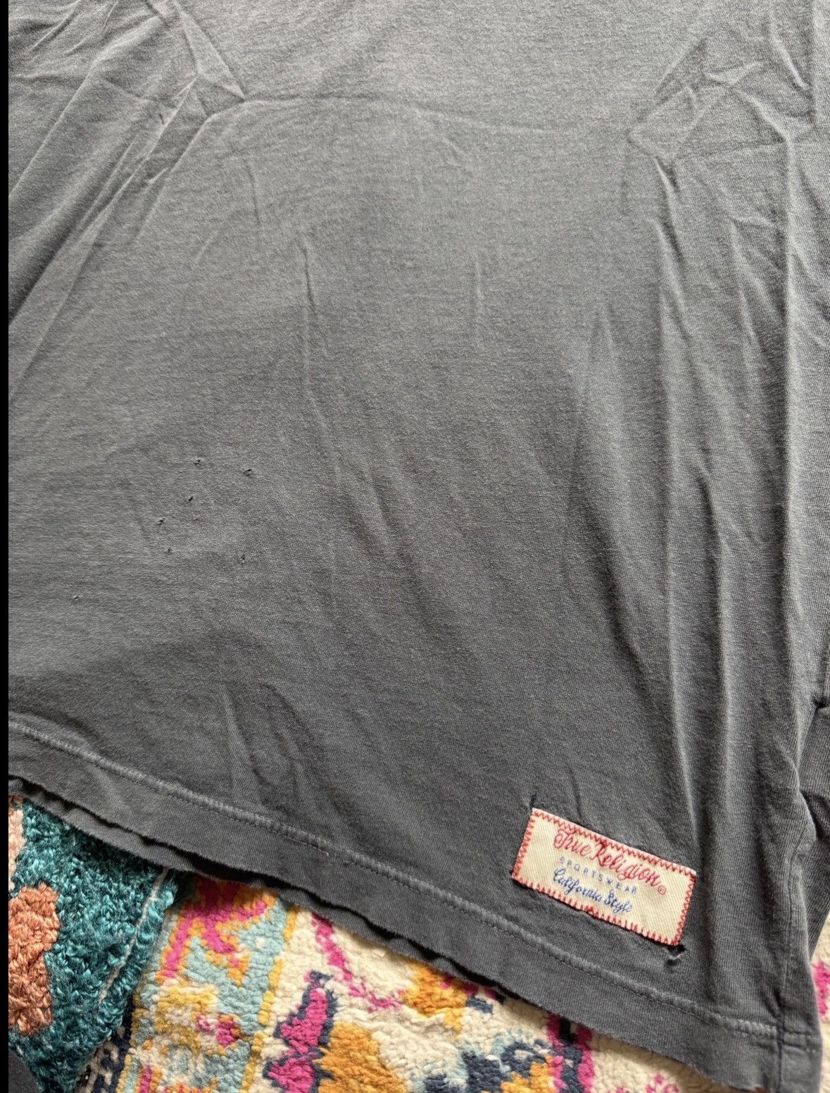 True Religion Buddha Logo T-Shirt - Y2k Thrashed Sun Faded Size US S / EU 44-46 / 1 - 11 Thumbnail