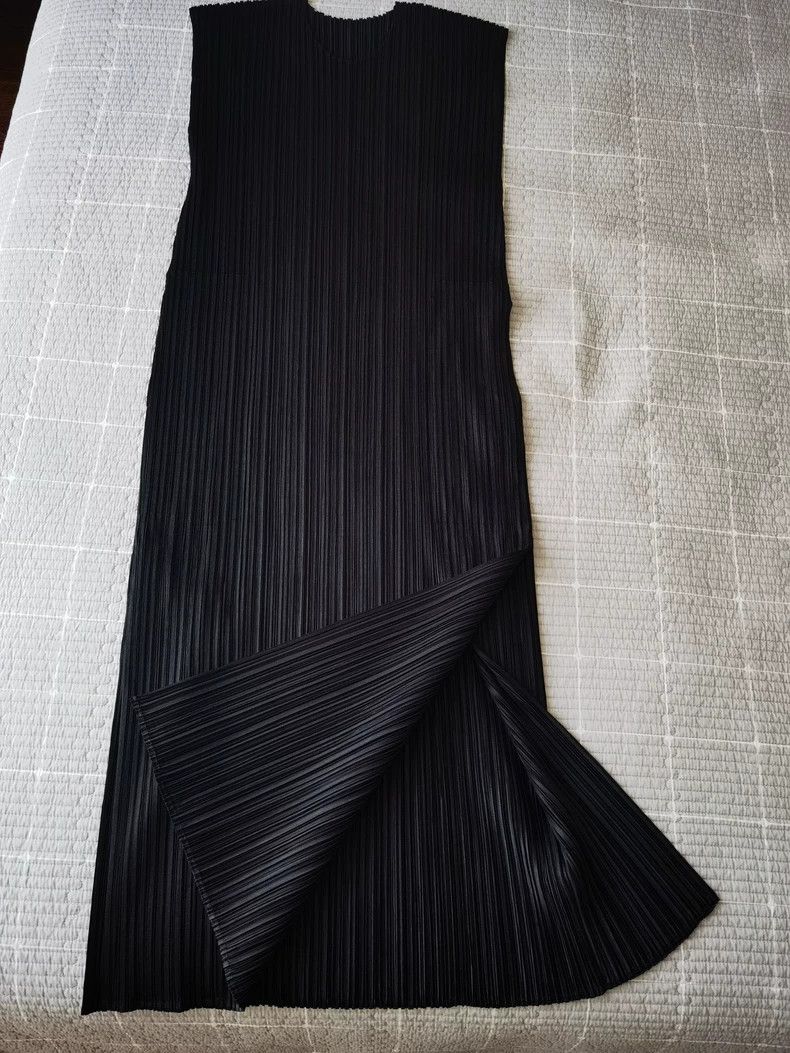 Issey Miyake Issey Miyake black dress Size L / US 10 / IT 46 - 1 Thumbnail