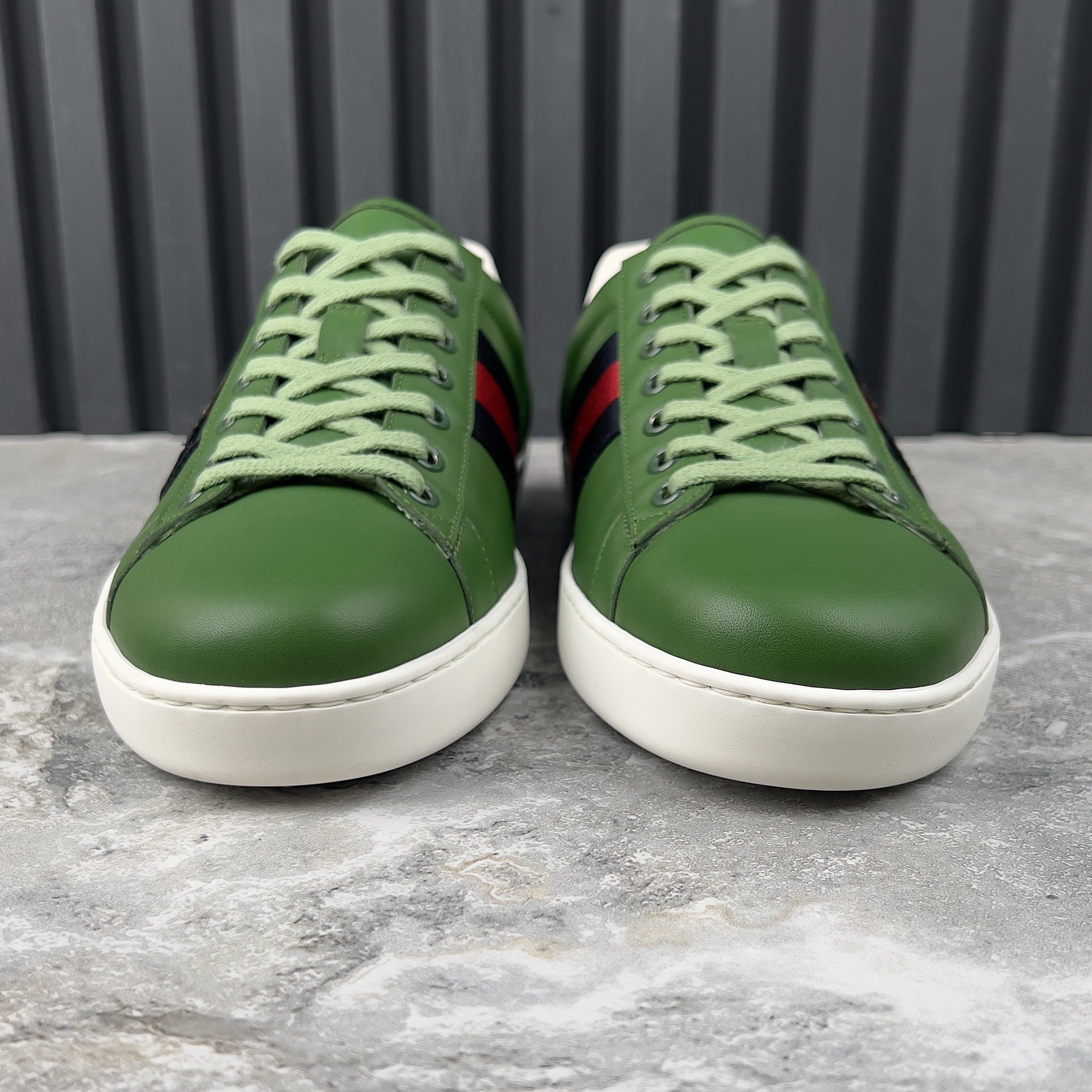 Gucci Special Edition Ace Web Sneakers Tiger Embroidered Leather Size US 9.5 / EU 42-43 - 3 Thumbnail