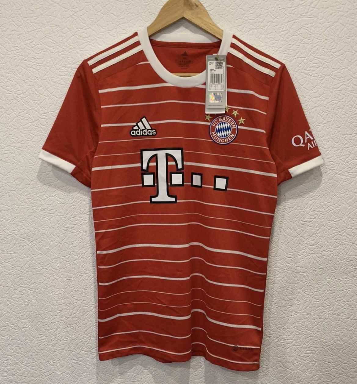 Adidas × Designer BAYERN MUNCHEN ADIDAS 2021/2022 HOME KIT SOCCER JERSEY Size US XS / EU 42 / 0 - 1 Thumbnail