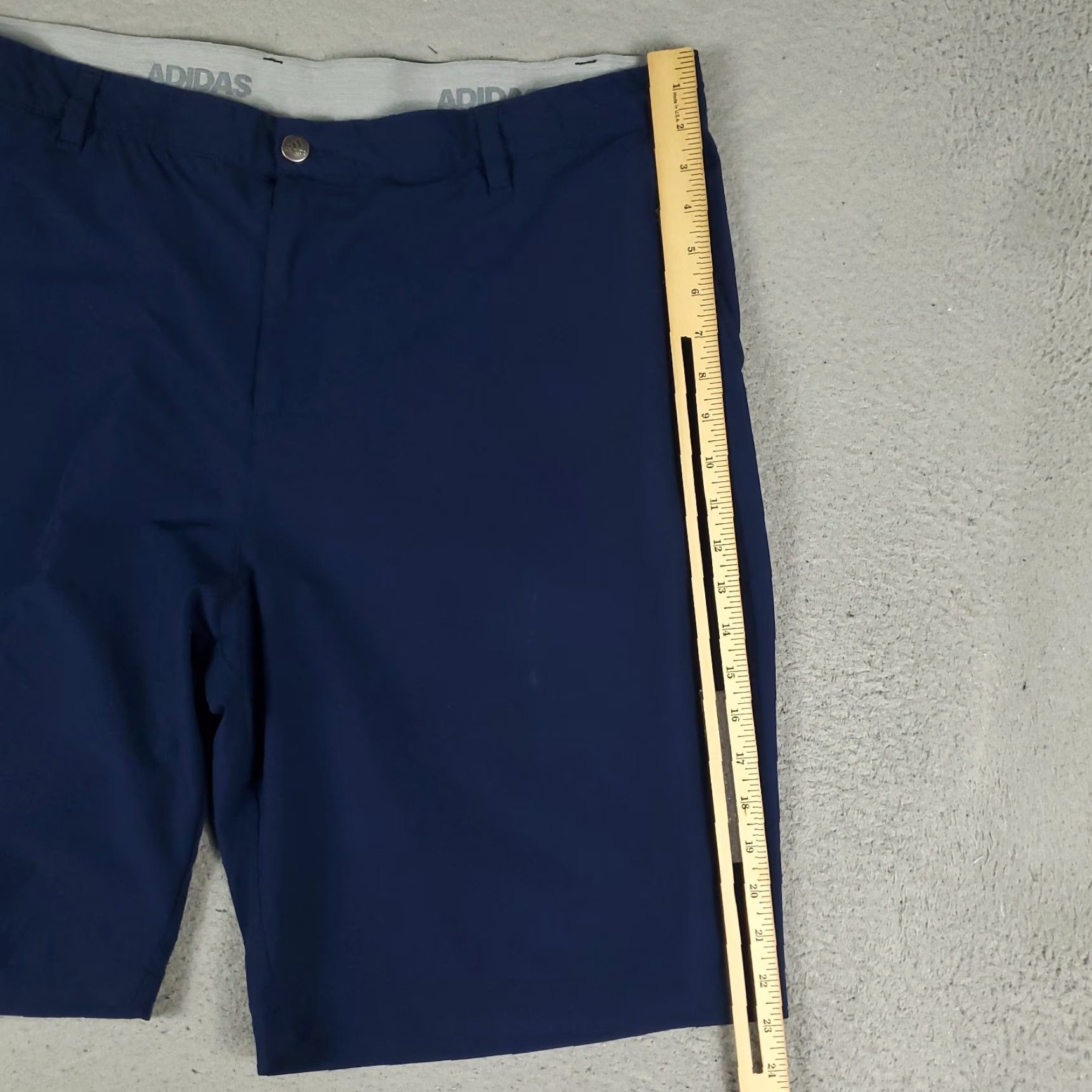 Adidas Adidas Shorts Mens Size 42 Blue Golf Casual Slash Pockets Flat Front Chino Size US 42 / EU 58 - 4 Thumbnail