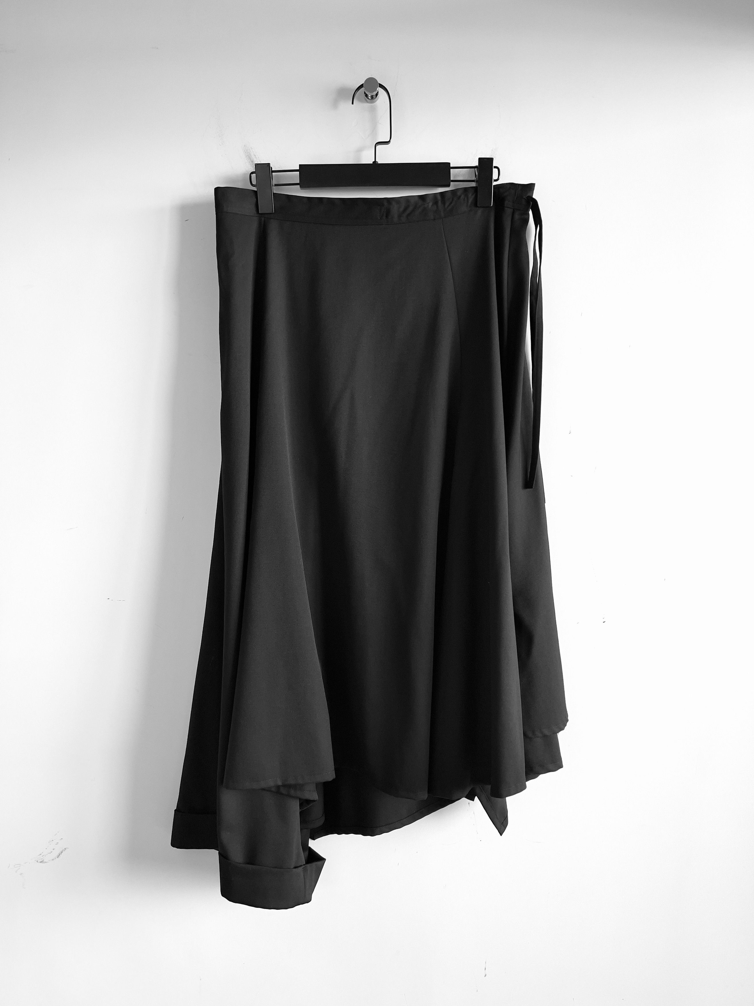 Yohji Yamamoto Femme - Rayon Asymmetrical Draped Skirt