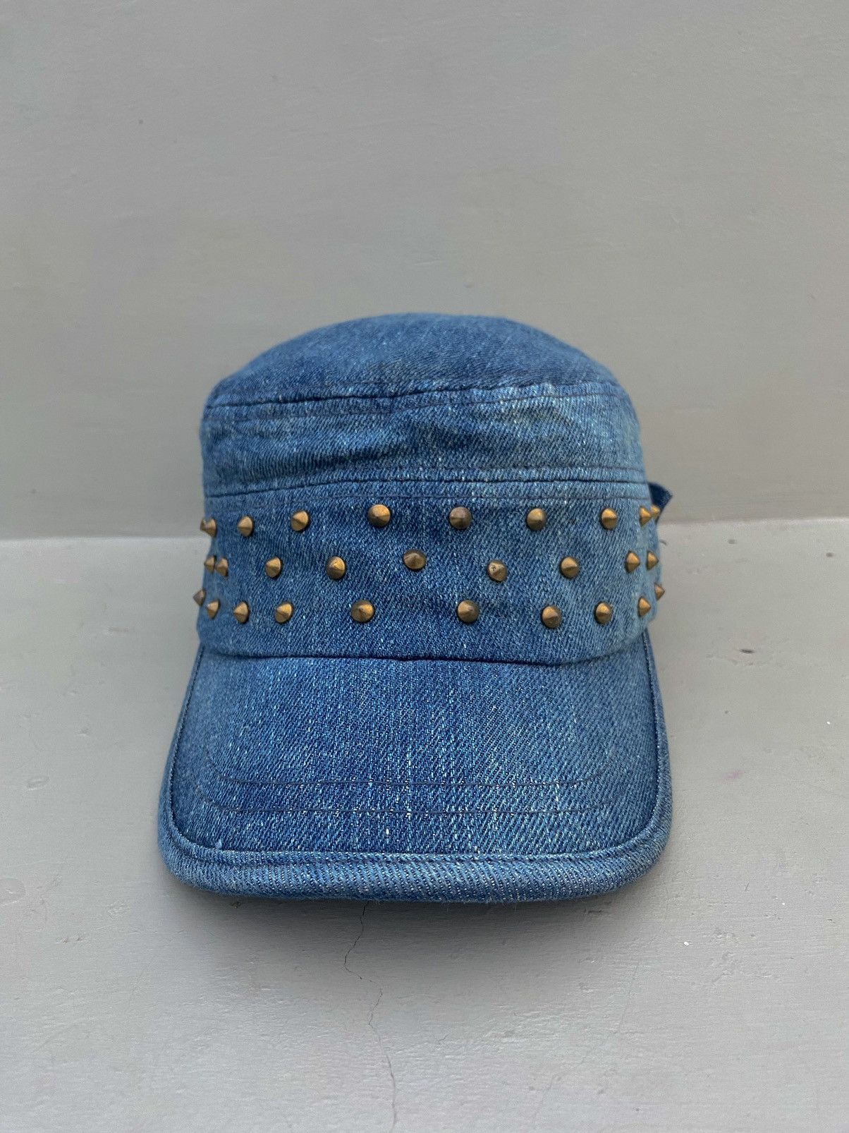 Le Grande Bleu (L.G.B.) 2000s leshop punk studded button denim patrol hat Size ONE SIZE - 1 Thumbnail