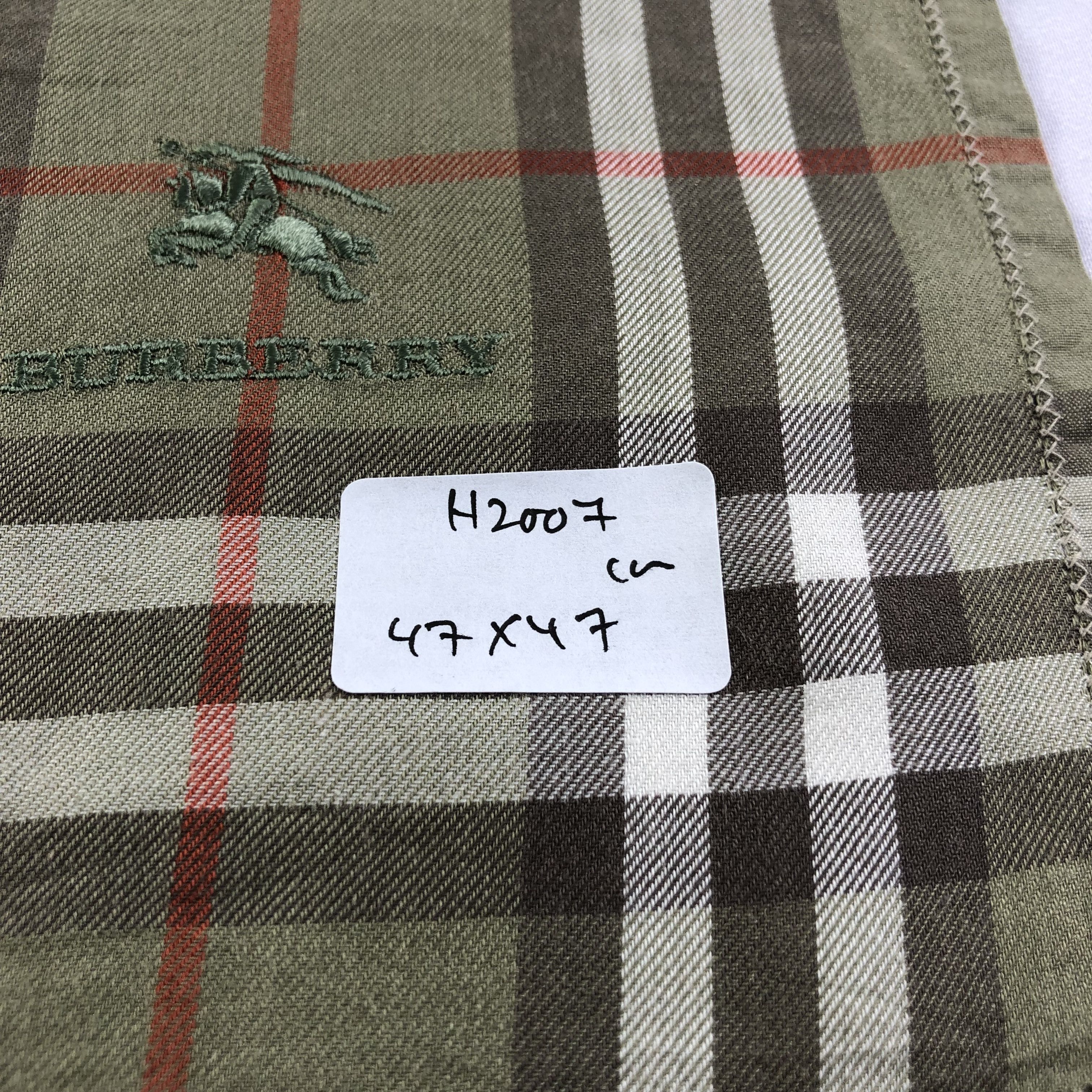Burberry Burberry Nova Check Handkerchief Neckerchief Bandana H2007 Size ONE SIZE - 5 Thumbnail