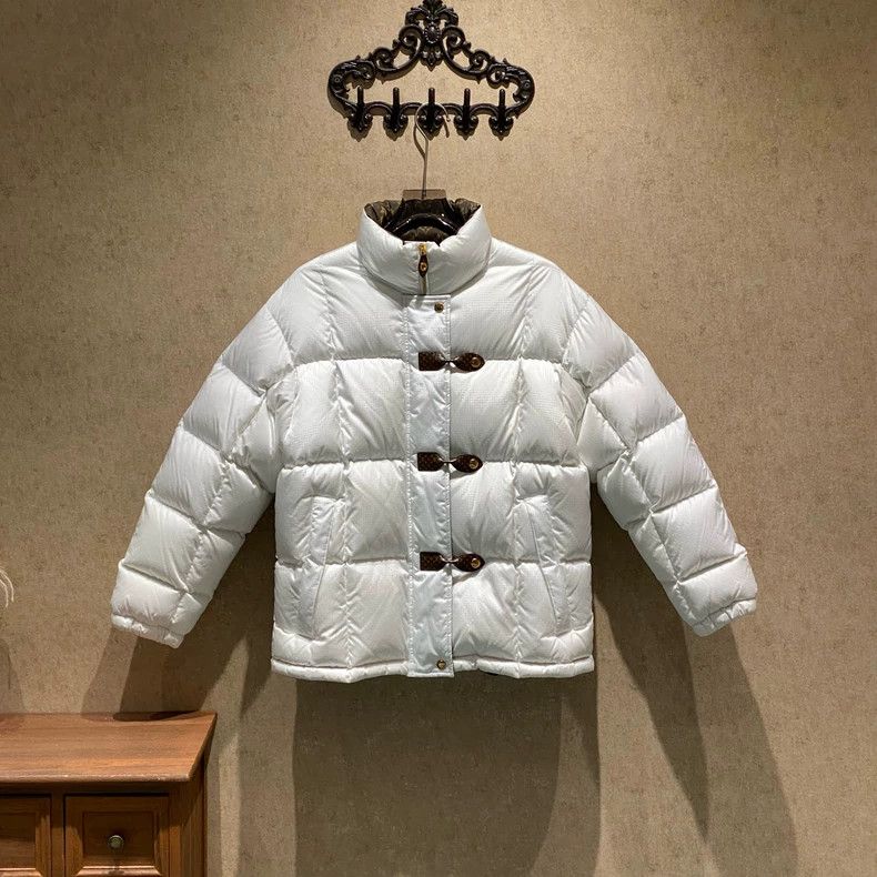 Louis Vuitton Louis Vuitton White inside presbyopia full print down jack Size XS / US 0-2 / IT 36-38 - 1 Thumbnail