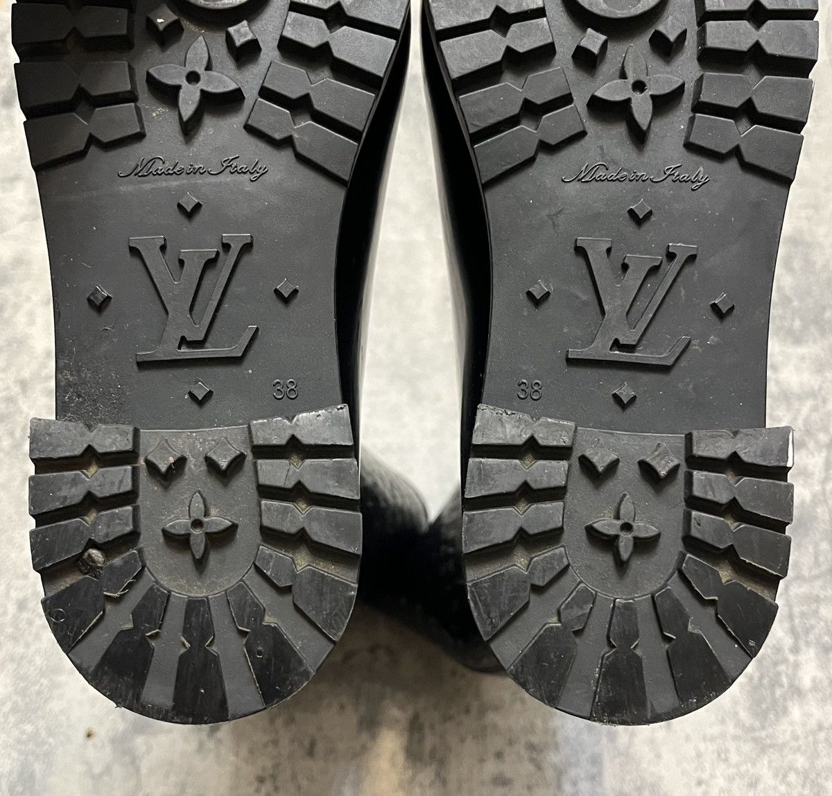 Louis Vuitton Louis Vuitton Monogram Rain Boots Black Size US 8 / IT 38 - 6 Thumbnail