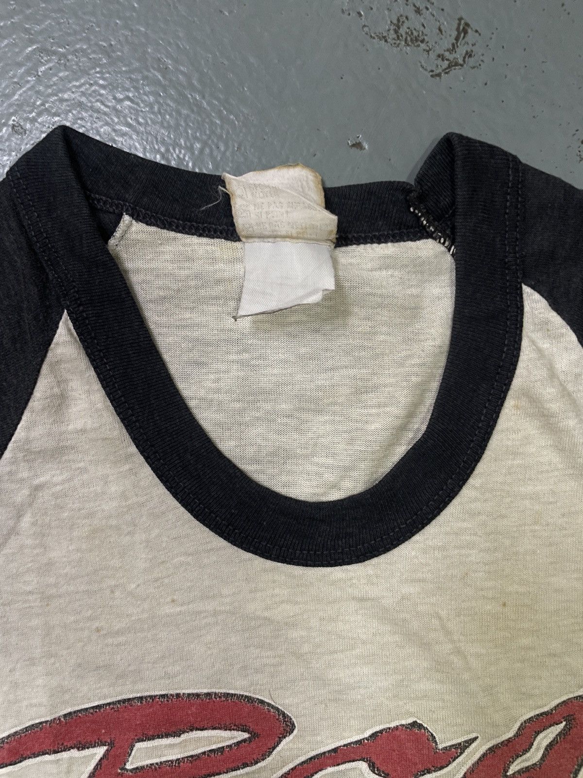 Band Tees × Vintage Vintage 80s Rod Steward “RAGLAN” Band Tees Size US S / EU 44-46 / 1 - 4 Thumbnail