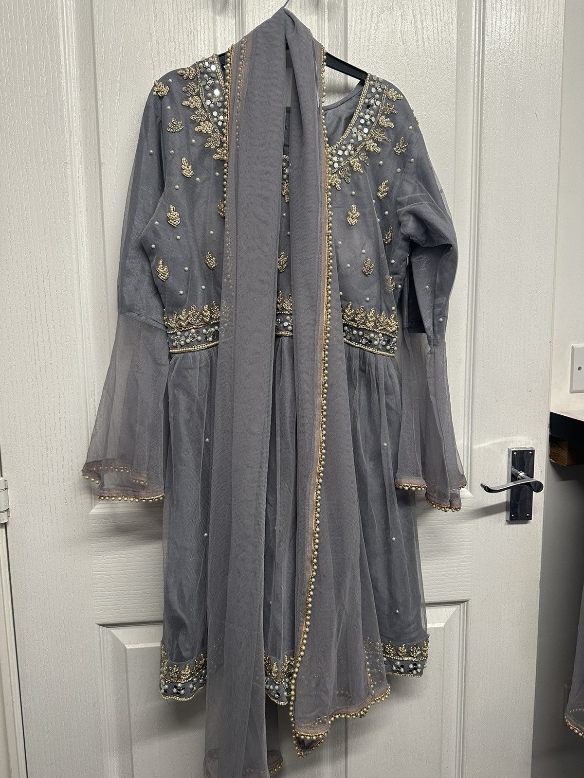 The Unbranded Brand Asian dress for girls 13-15 years Size S / US 4 / IT 40 - 8 Thumbnail