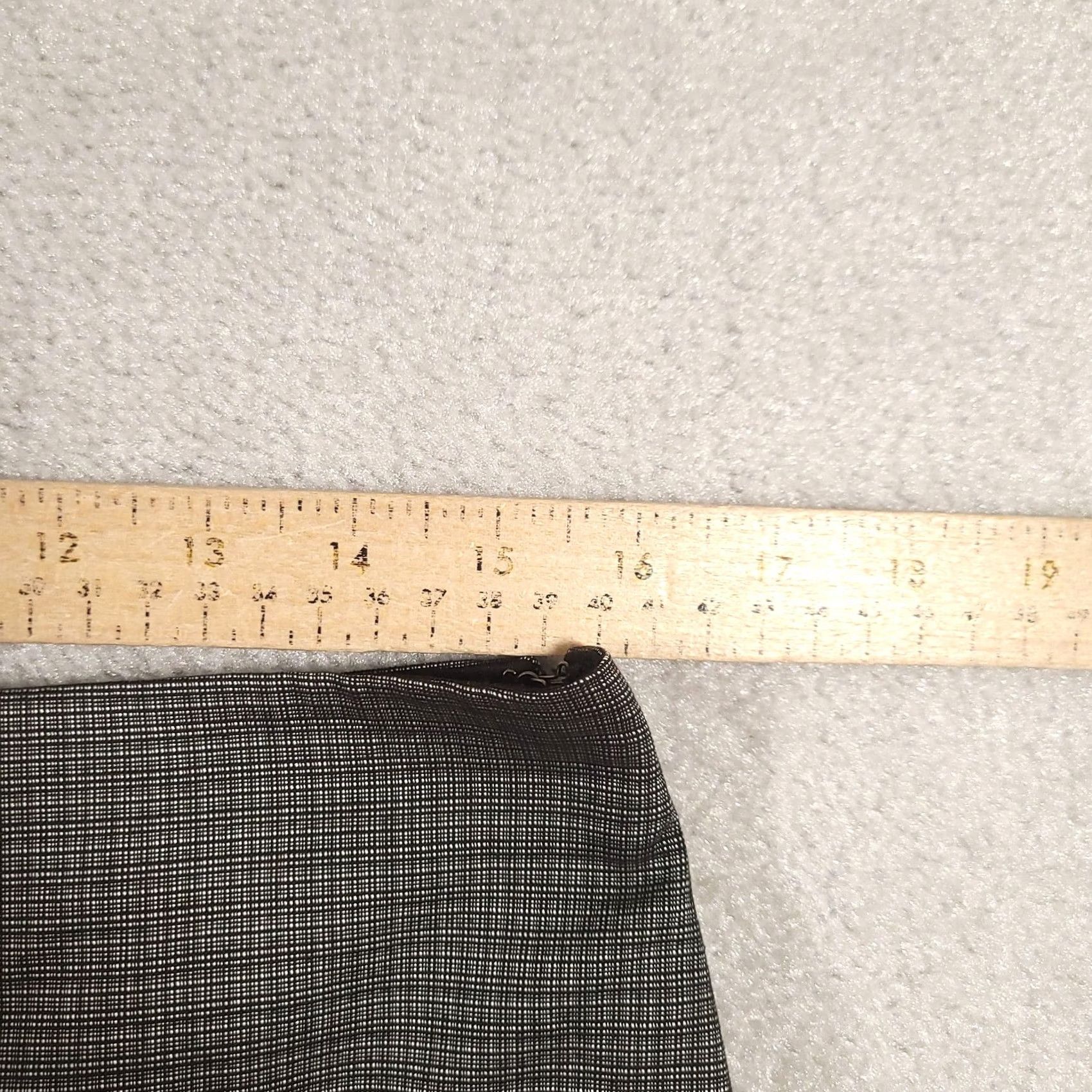 Vintage VINTAGE? The Limited Collection Skirt Womens 6 Gray Plaid Pencil Career Lined Office Size 28" / US 6 / IT 42 - 4 Thumbnail