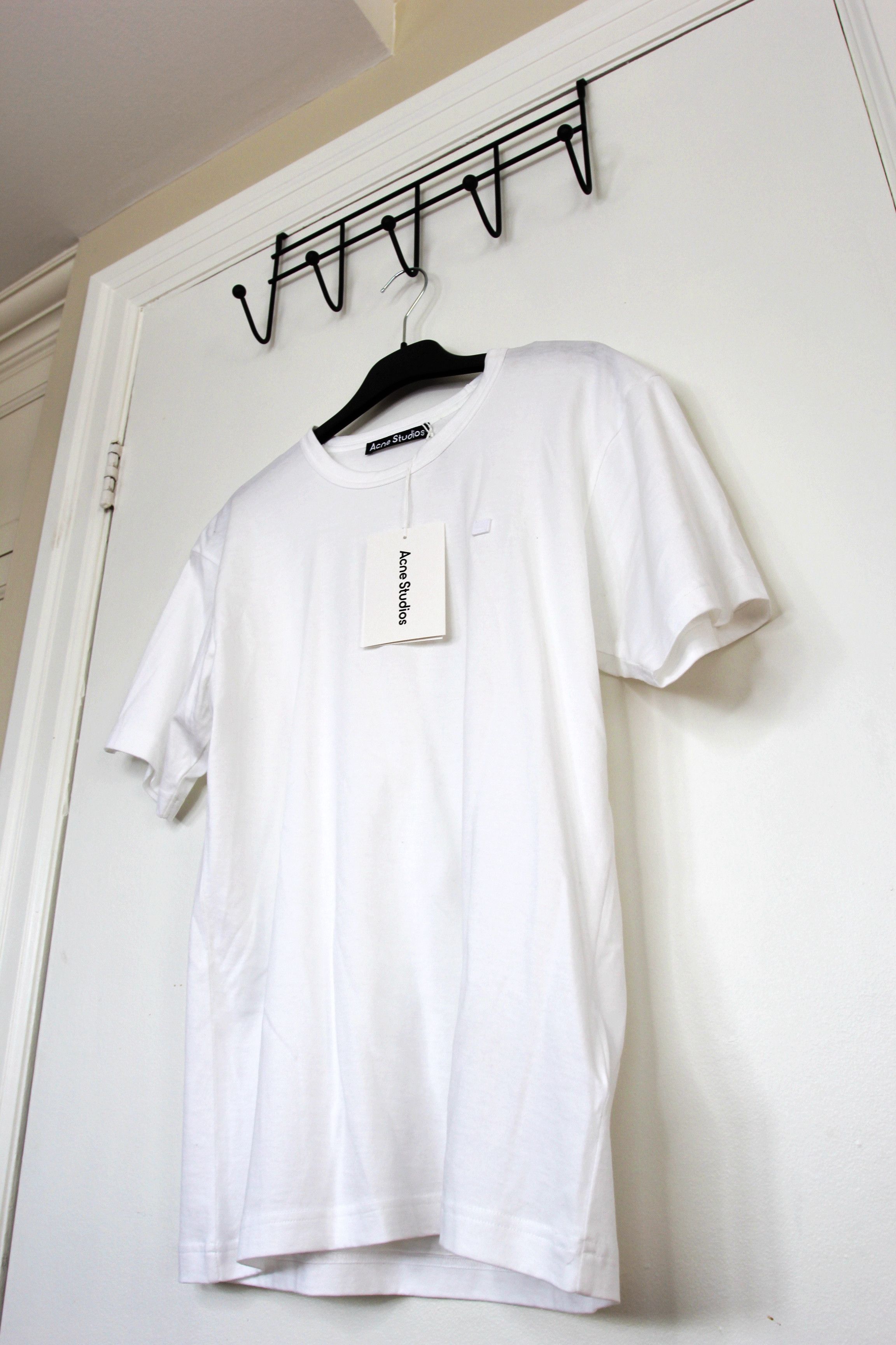Acne Studios BNWT AW24 ACNE STUDIOS PATCH WHITE TSHIRT S Size US S / EU 44-46 / 1 - 5 Thumbnail
