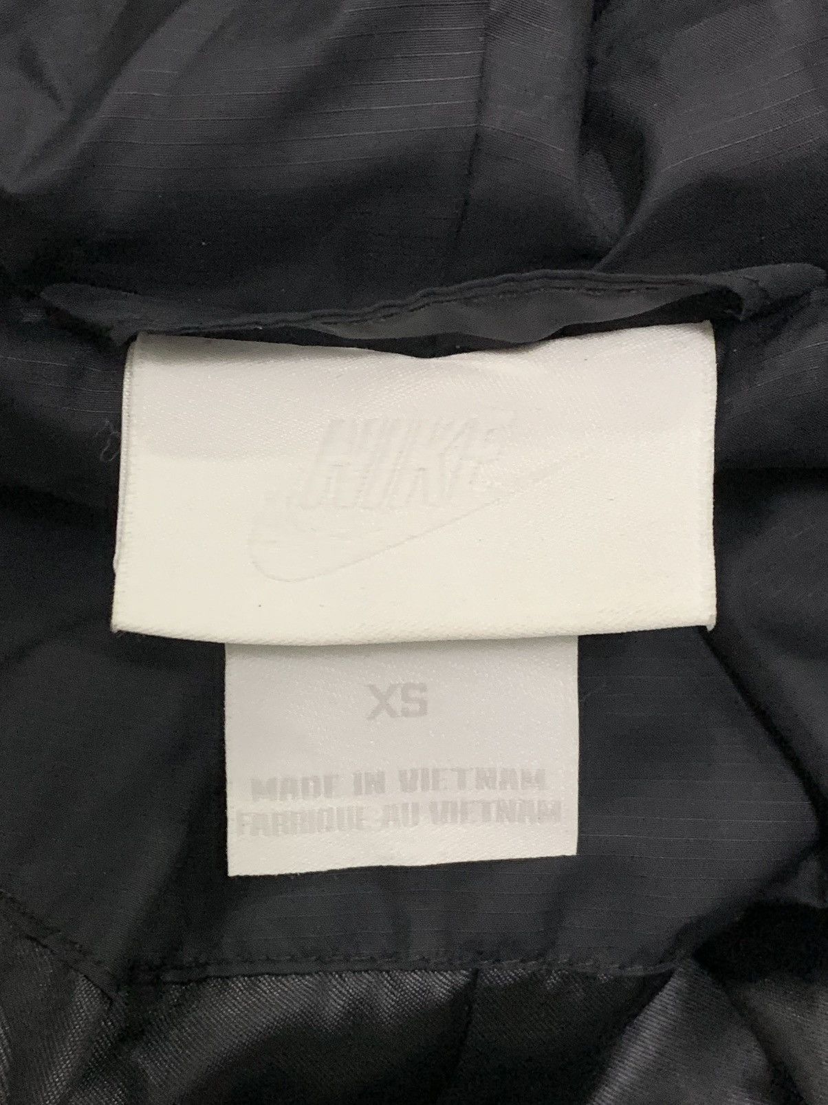 Nike × Sacai NIKELAB x SACAI PLUSH WINDRUNNER JACKET Size XS / US 0-2 / IT 36-38 - 7 Thumbnail