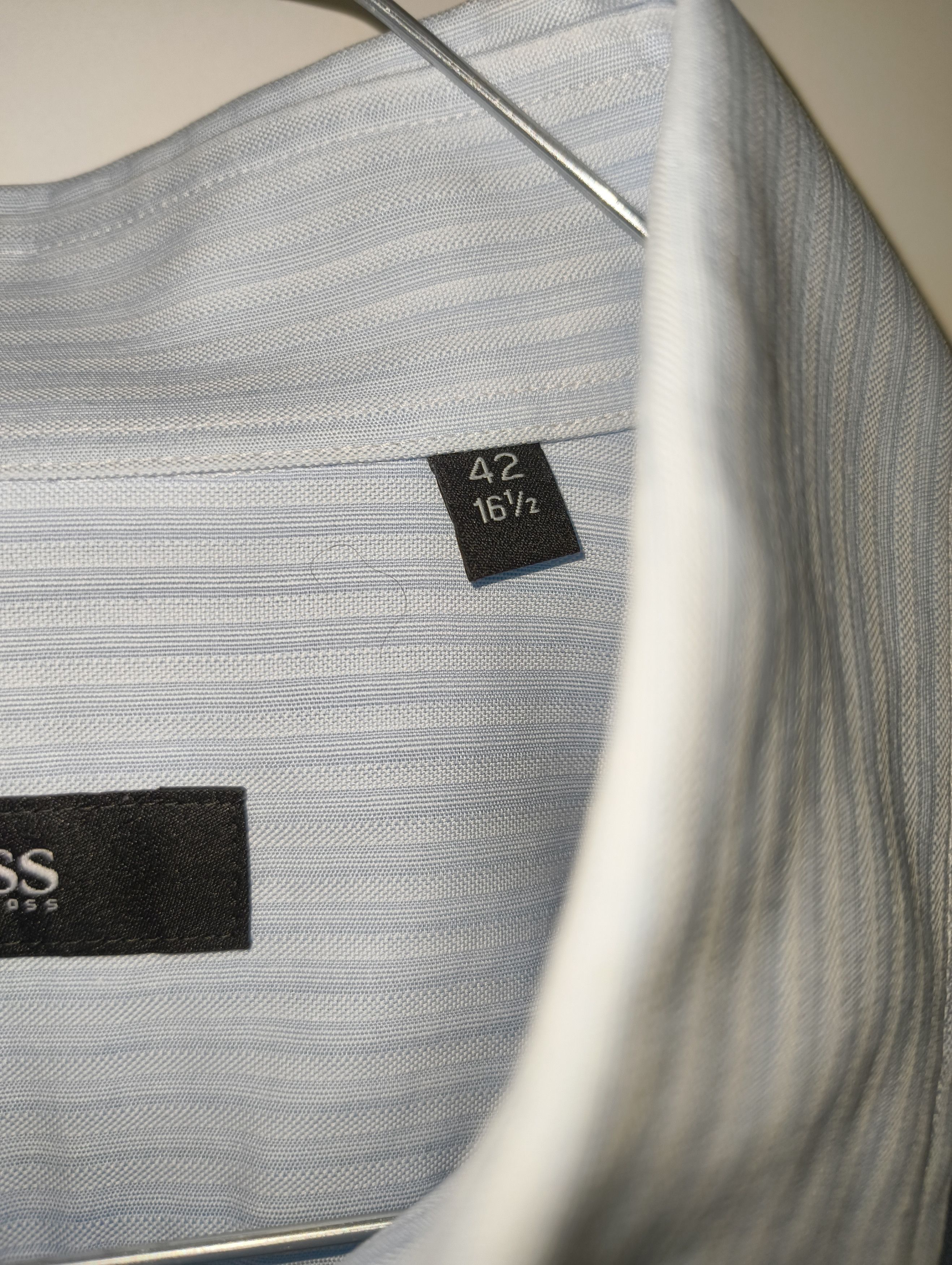 Hugo Boss Hugo Boss Short Sleeve Shirt – Size 16.5 / L – 100% Cotton Size US L / EU 52-54 / 3 - 5 Thumbnail
