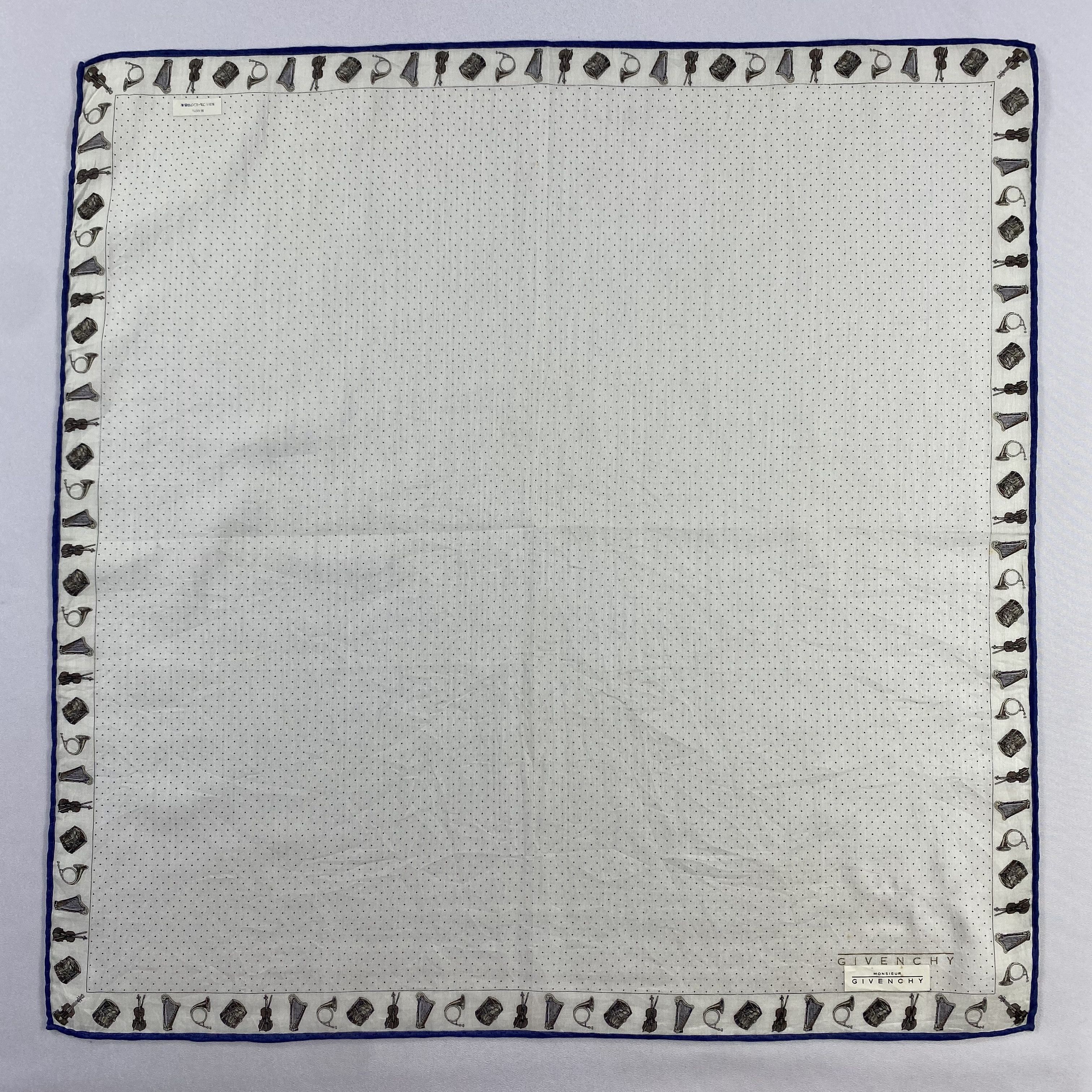 Vintage NWT Givenchy Bandana/ Handkerchief / Neckerchief-P637 Size ONE SIZE - 1 Thumbnail