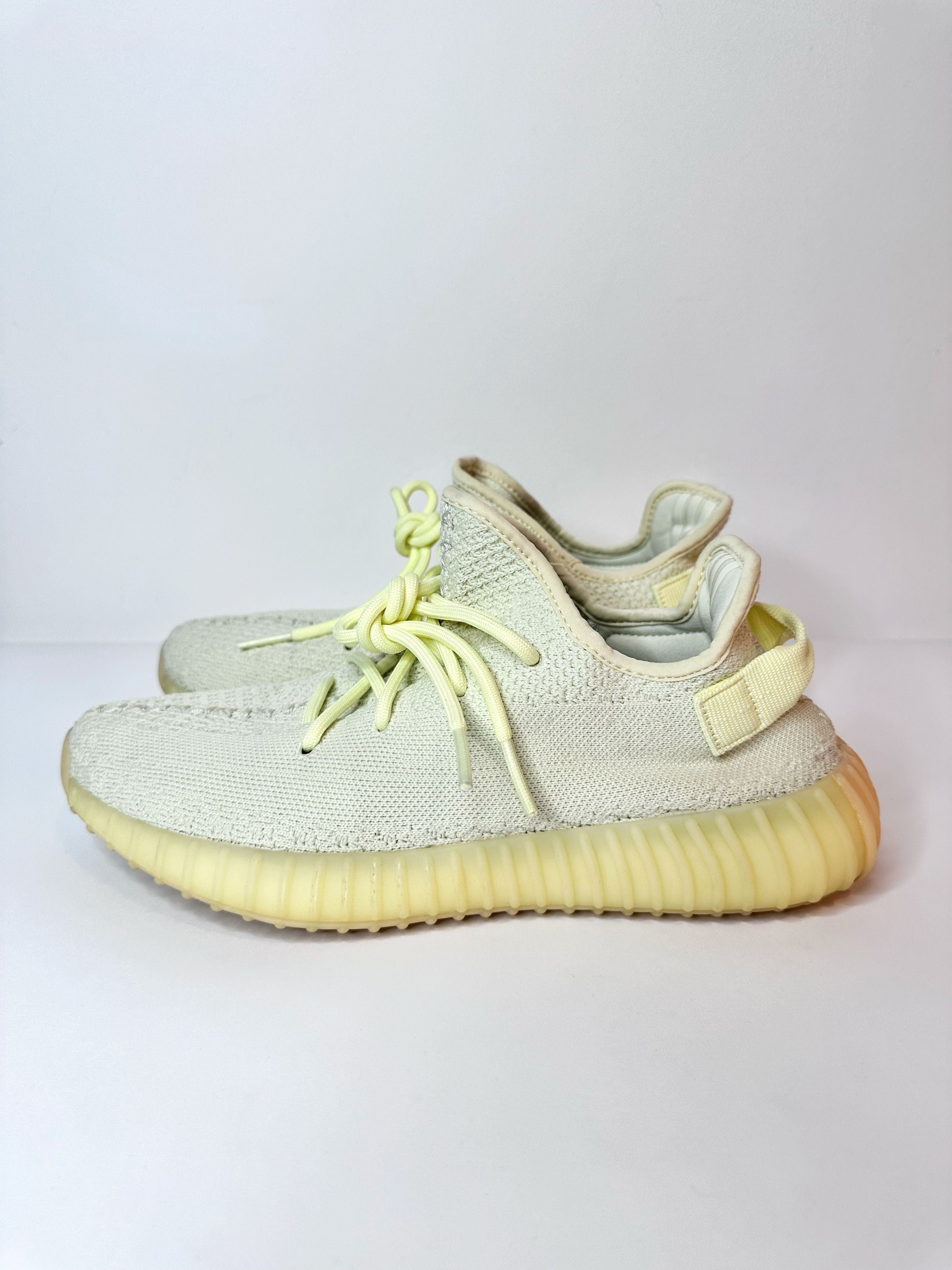 Adidas adidas Yeezy Boost 350 V2 Butter US9 / No Box / Worn Size US 9 / EU 42 - 1 Thumbnail