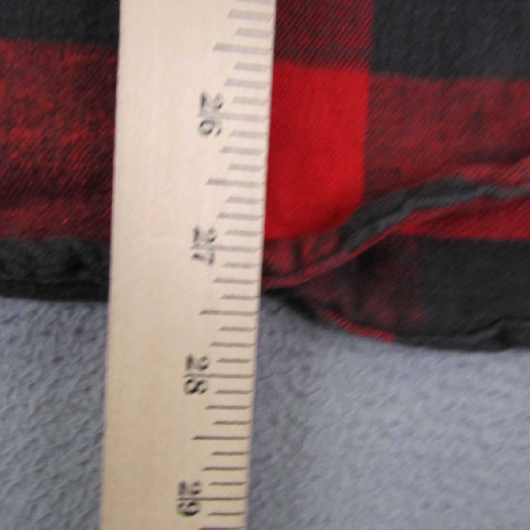 Vintage VINTAGE St. John's Bay Shirt Mens M Red Black Buffalo Check Flannel Button-Up Casual Workwear Outdoor 90s Mens Size US M / EU 48-50 / 2 - 6 Thumbnail
