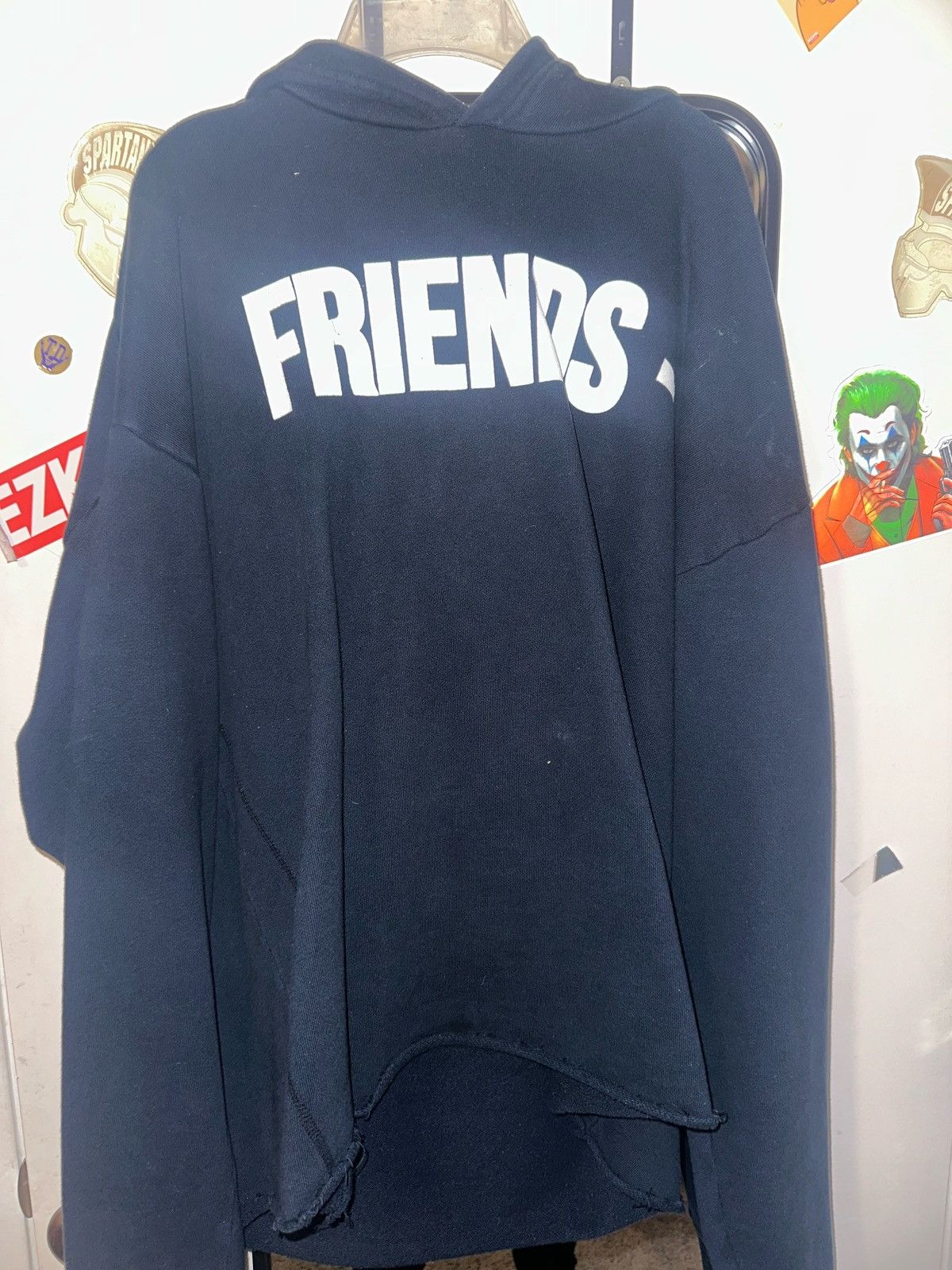 Vlone VLONE “FRIENDS” PUFF PRINT NAVY Size US M / EU 48-50 / 2 - 1 Thumbnail