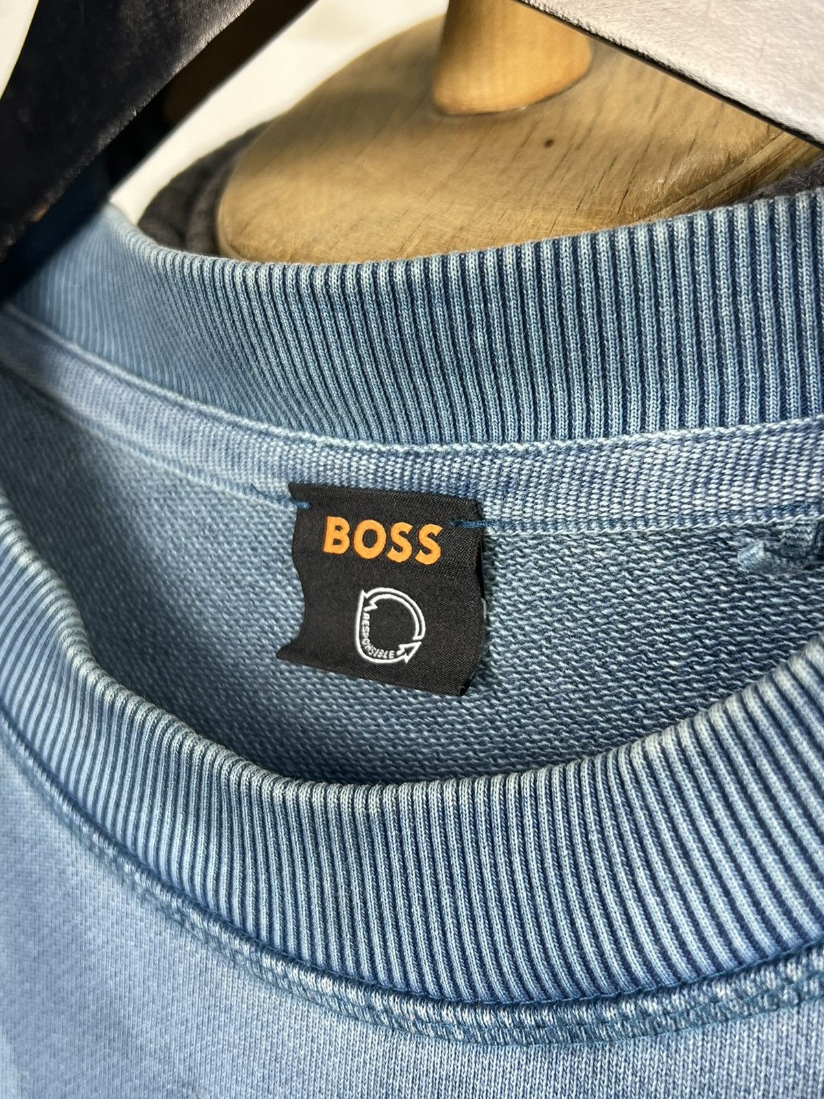 Hugo Boss Hugo Boss Custom Crewneck Sweatshirt Size L Size US L / EU 52-54 / 3 - 6 Thumbnail