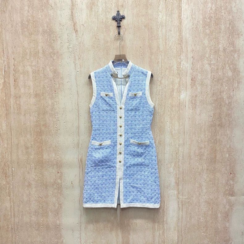 Gucci Gucci Light blue tweed woven small fragrance style dress 25 Size M / US 6-8 / IT 42-44 - 1 Thumbnail
