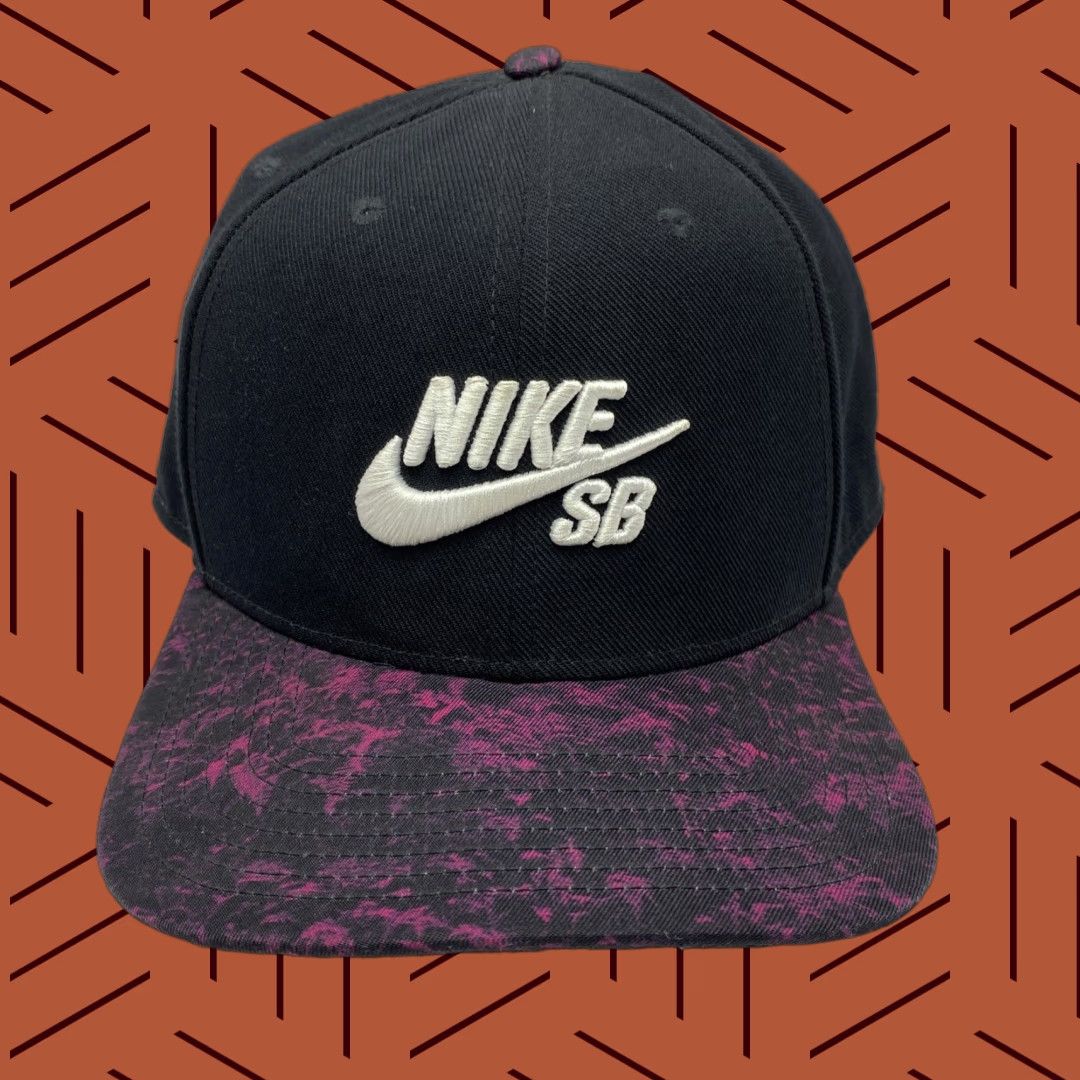 Nike VINTAGE Nike SB DUNK LOW PRIMITIVE SEASONAL HAT Plum Tie Dye Snapback Adjustable Black Unisex Adults Size ONE SIZE - 1 Thumbnail