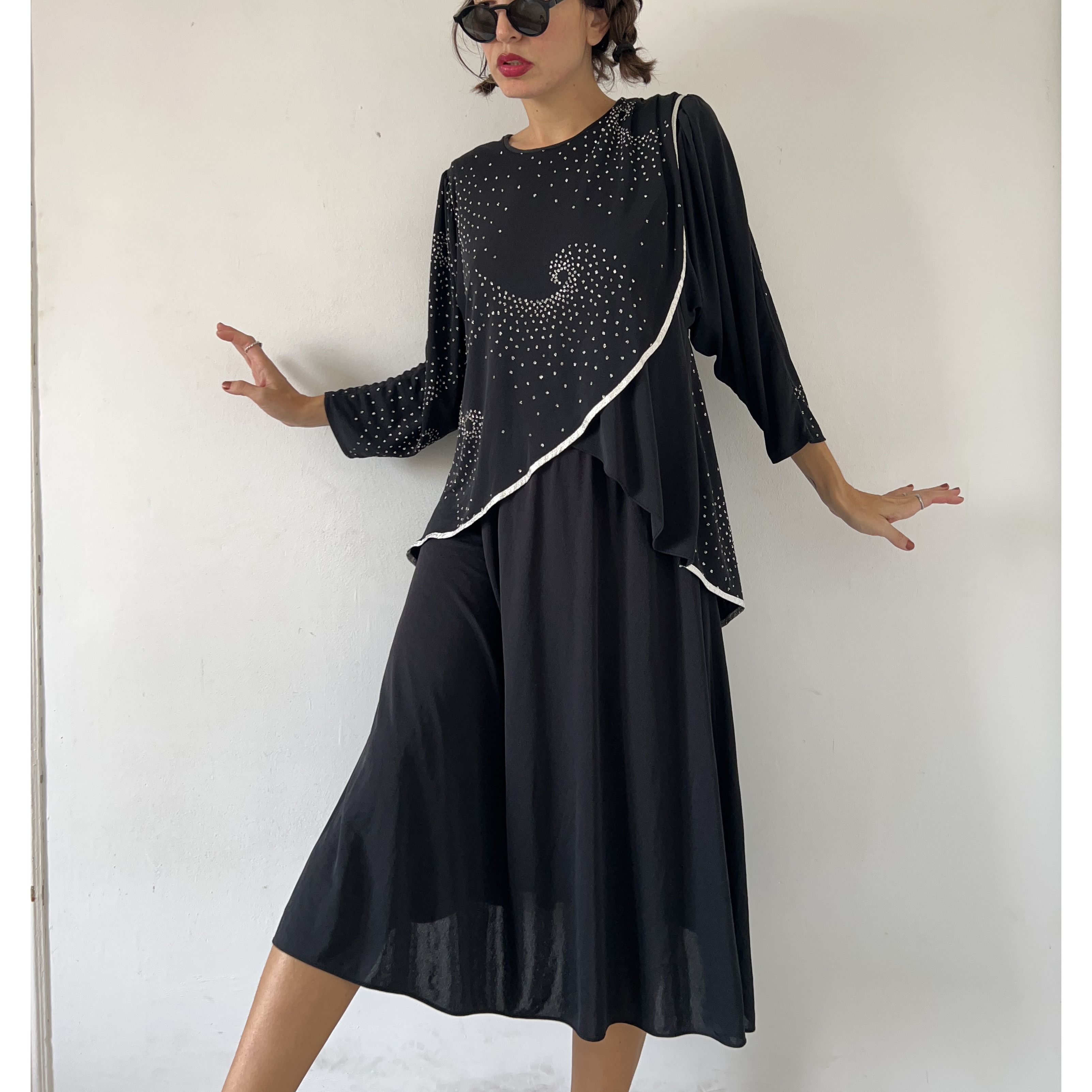 Vintage Vintage 80s Black Rhinestone Asymmetrical Midi Dress Size M / US 6-8 / IT 42-44 - 9 Thumbnail