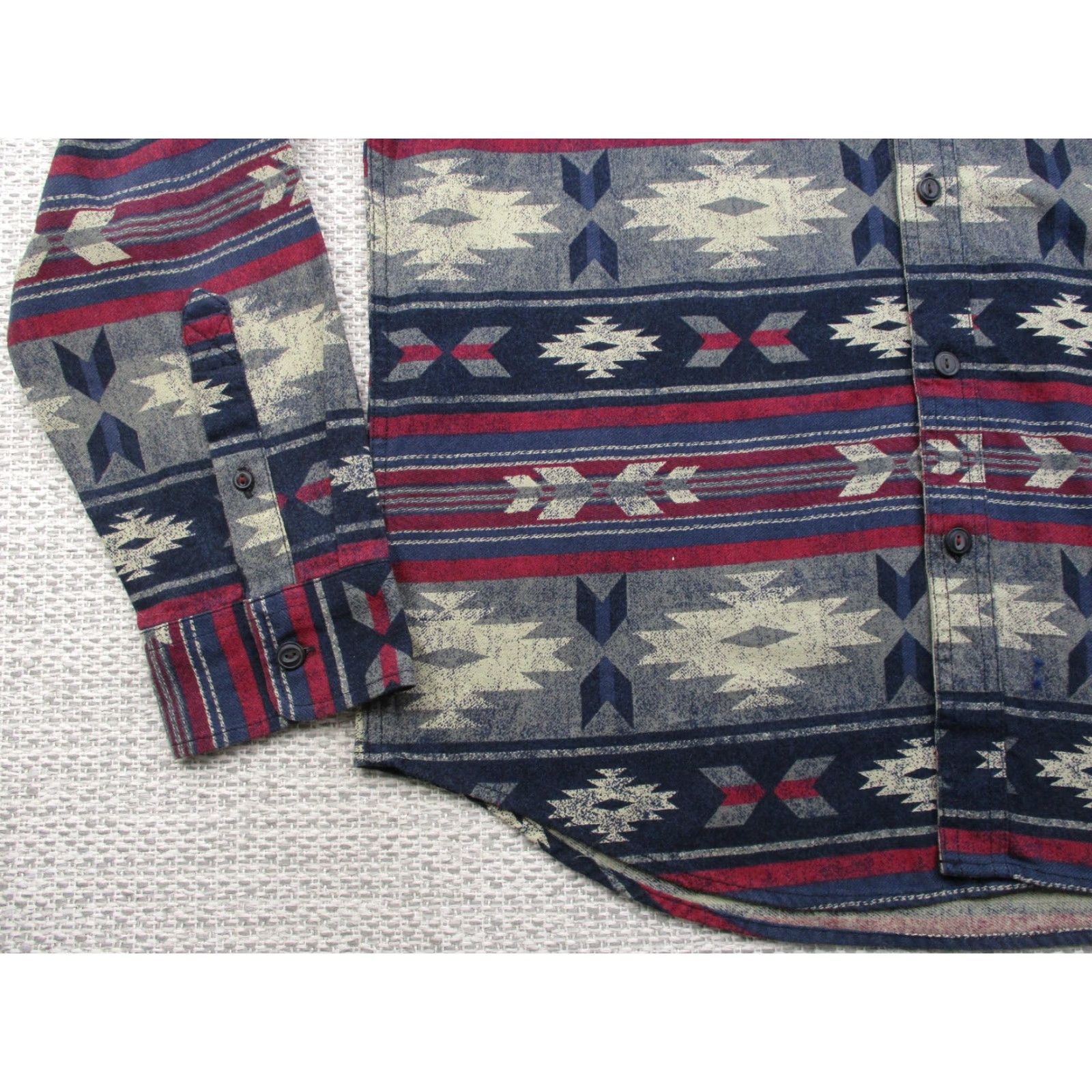 American Eagle Outfitters American Eagle Shirt Mens Large Southwest Aztec Pattern Button Up Casual Size US L / EU 52-54 / 3 - 3 Thumbnail