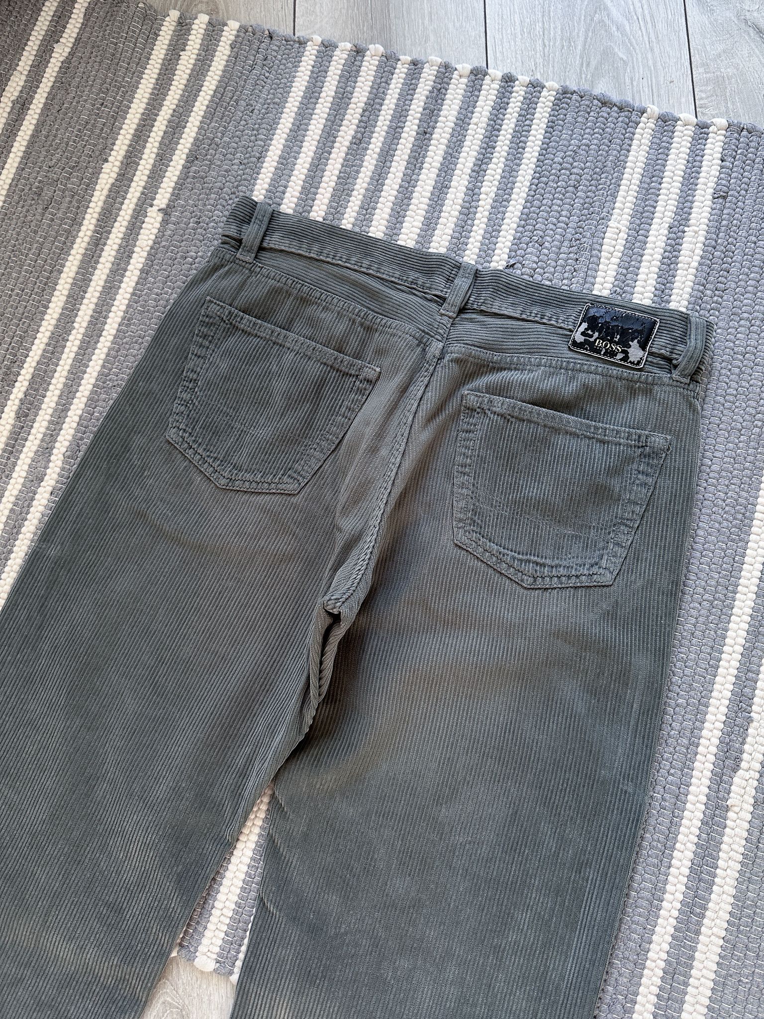 Hugo Boss Vintage Hugo Boss Corduroy Pants Trousers Size US 32 / EU 48 - 4 Thumbnail