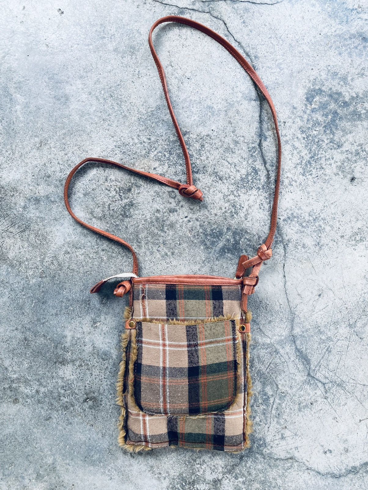 Japanese Brand Vintage Rare Frame Work Japanese Sling Bag Size ONE SIZE - 2 Thumbnail