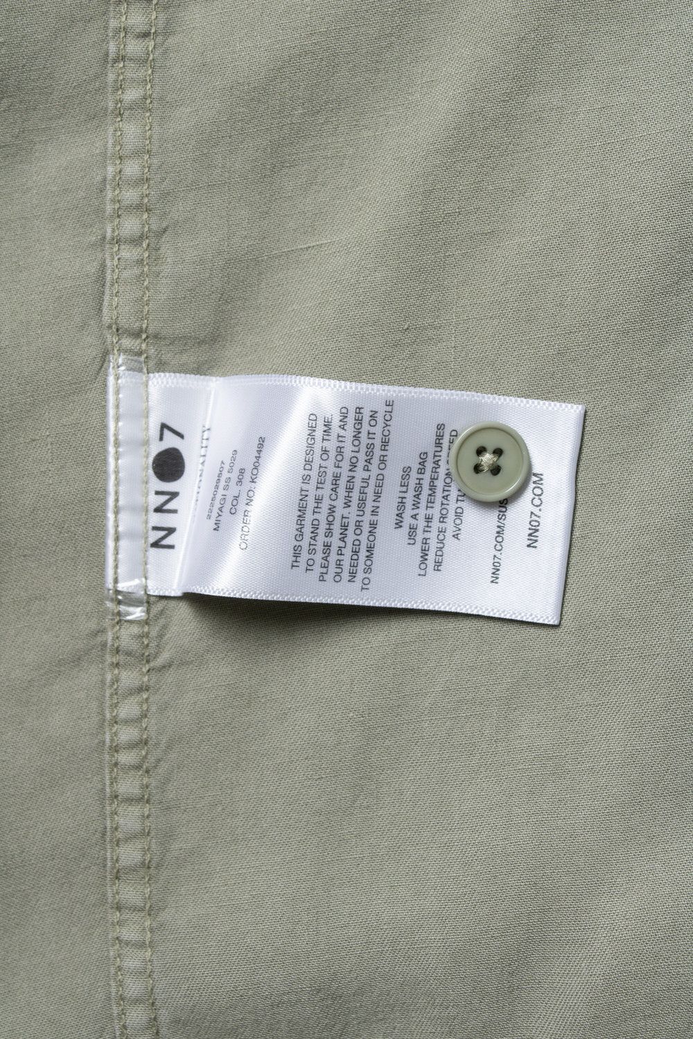 NN07 NN07 No Nationality, green shirt Size US XL / EU 56 / 4 - 6 Thumbnail