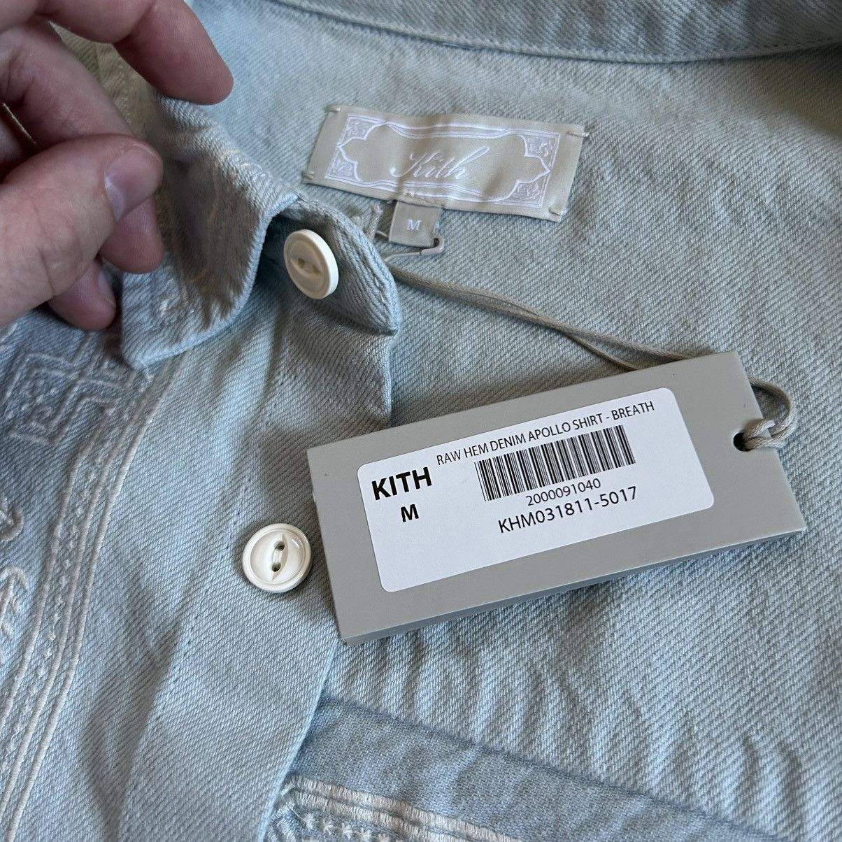 Kith SPRiNG 2024 RAW HEM DENiM APOLLO SHiRT STONE WASH EMBROiDERY Size US M / EU 48-50 / 2 - 12 Thumbnail