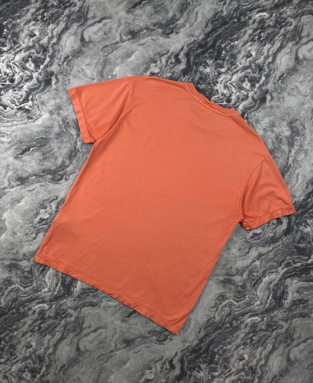 Stone Island Stone Island Patch Logo T Shirt Men Size L Size US L / EU 52-54 / 3 - 14 Thumbnail