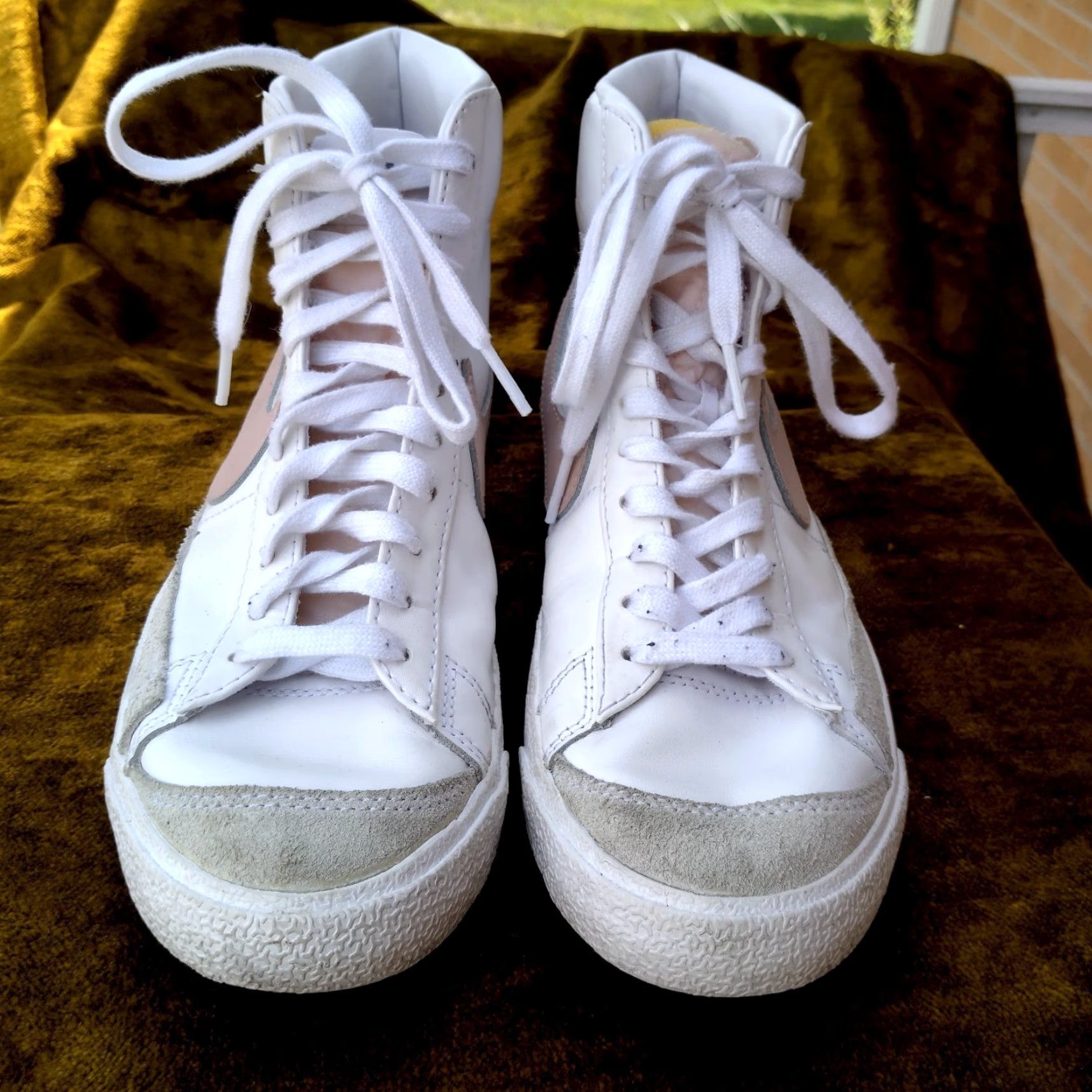 Nike Nike Blazer Mid Sneaker Women 7.5 White Pink Swoosh CZ1055-118, Casual Athletic Shoe, Rubber Outsole, Lace Up, Classic Sports Comfort Size S / US 4 / IT 40 - 7 Thumbnail