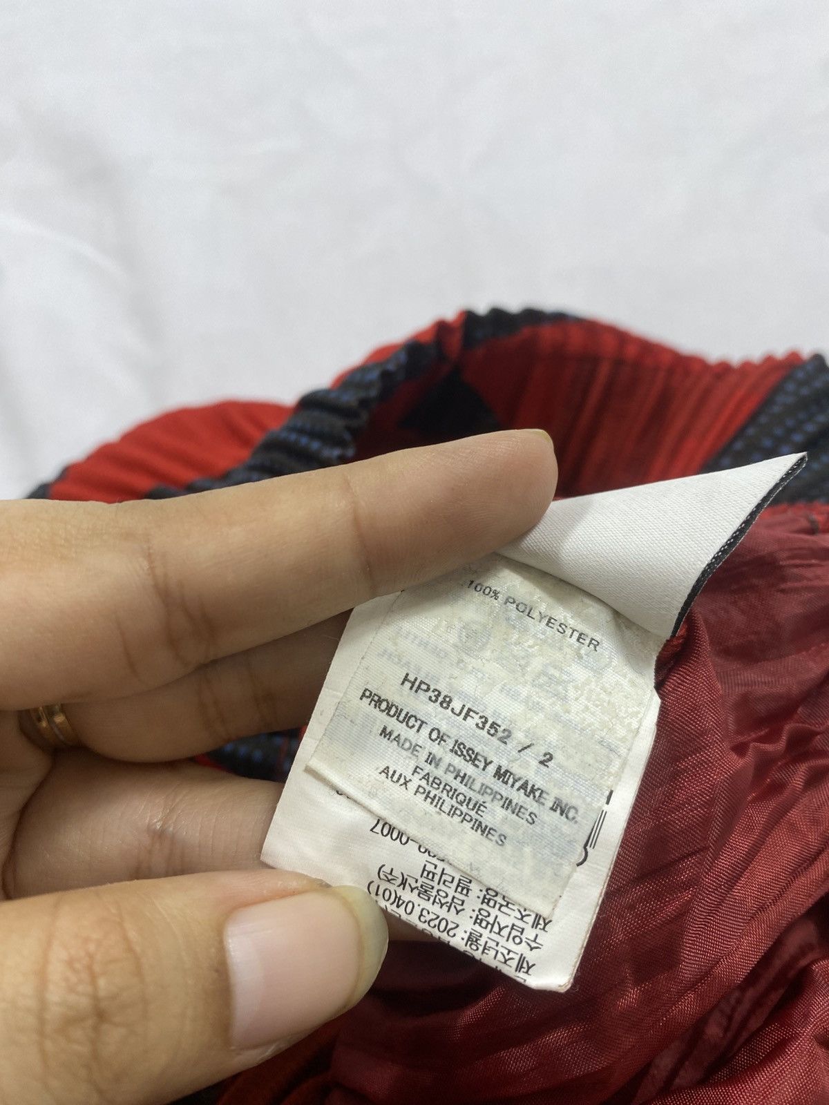 Issey Miyake Homme Plisse ISSEY MIYAKE PANTS NICE DESIGN Size US 31 - 5 Thumbnail