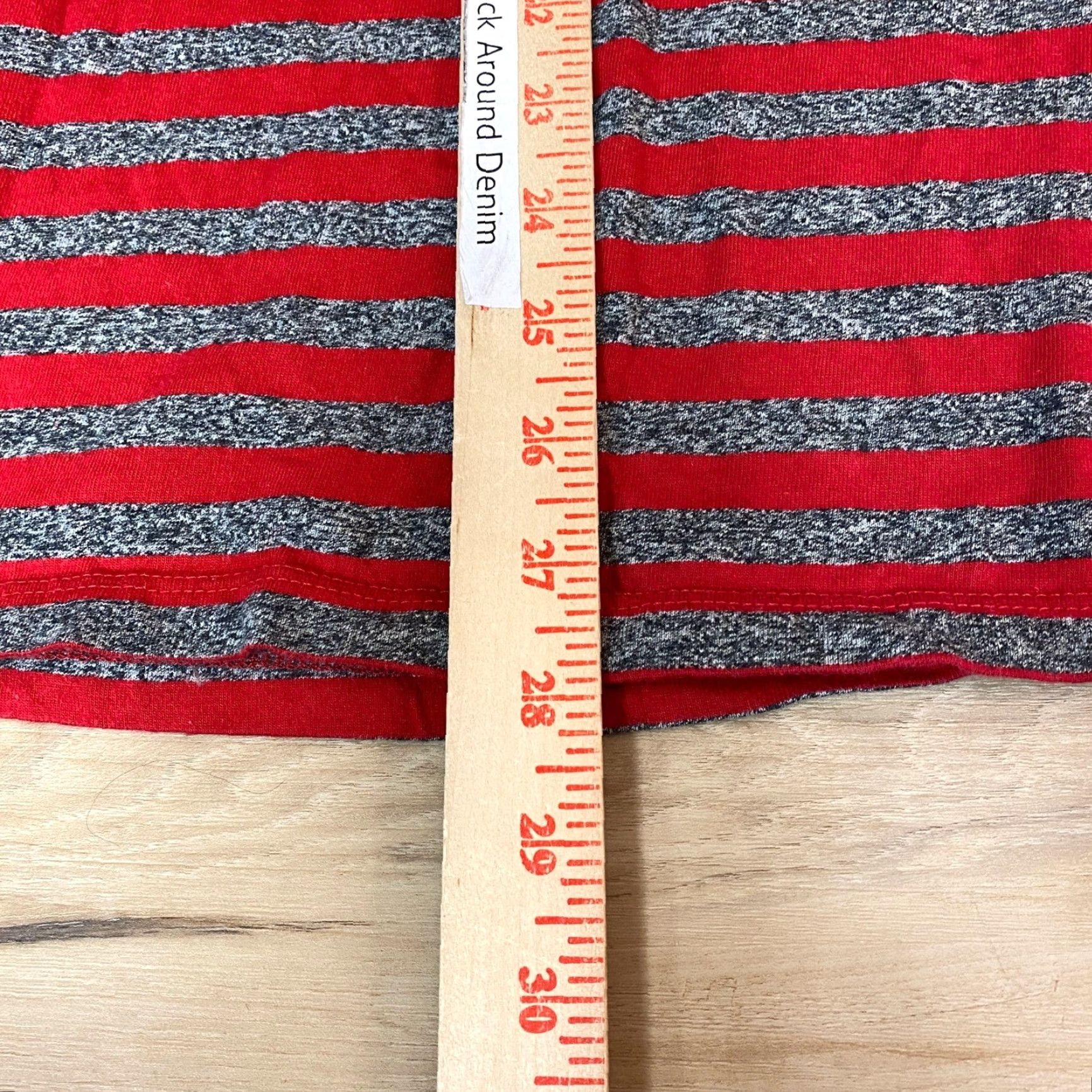 Guess GUESS Originals Red Gray Striped Crew Neck T Shirt Men's Medium Shirt Mens Crew Neck Striped Logo Size US M / EU 48-50 / 2 - 6 Thumbnail