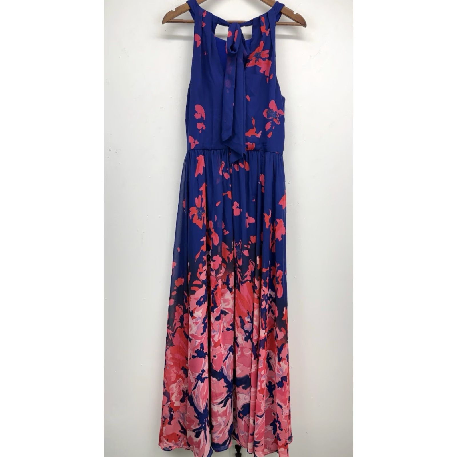 Betsy & Adam Sz 14 Women’s Blue Pink Floral Chiffon Sleeveless Halter Neck Gown