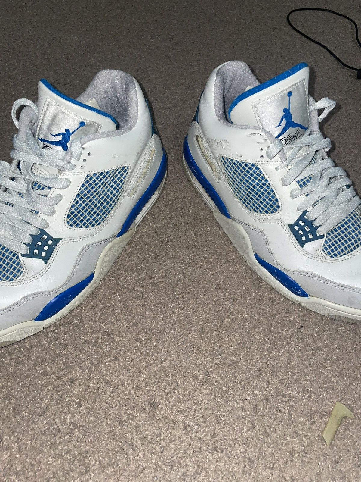 Jordan Brand BROKEN 2006 jordan 4 military blue Size US 9 / EU 42 - 4 Thumbnail