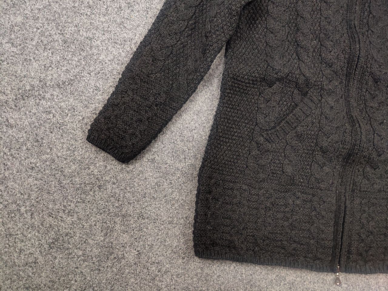 Aran Crafts Aran Crafts Vintage wool Zip Hoodie Knit Cable Gray Sweater Size S / US 4 / IT 40 - 4 Thumbnail