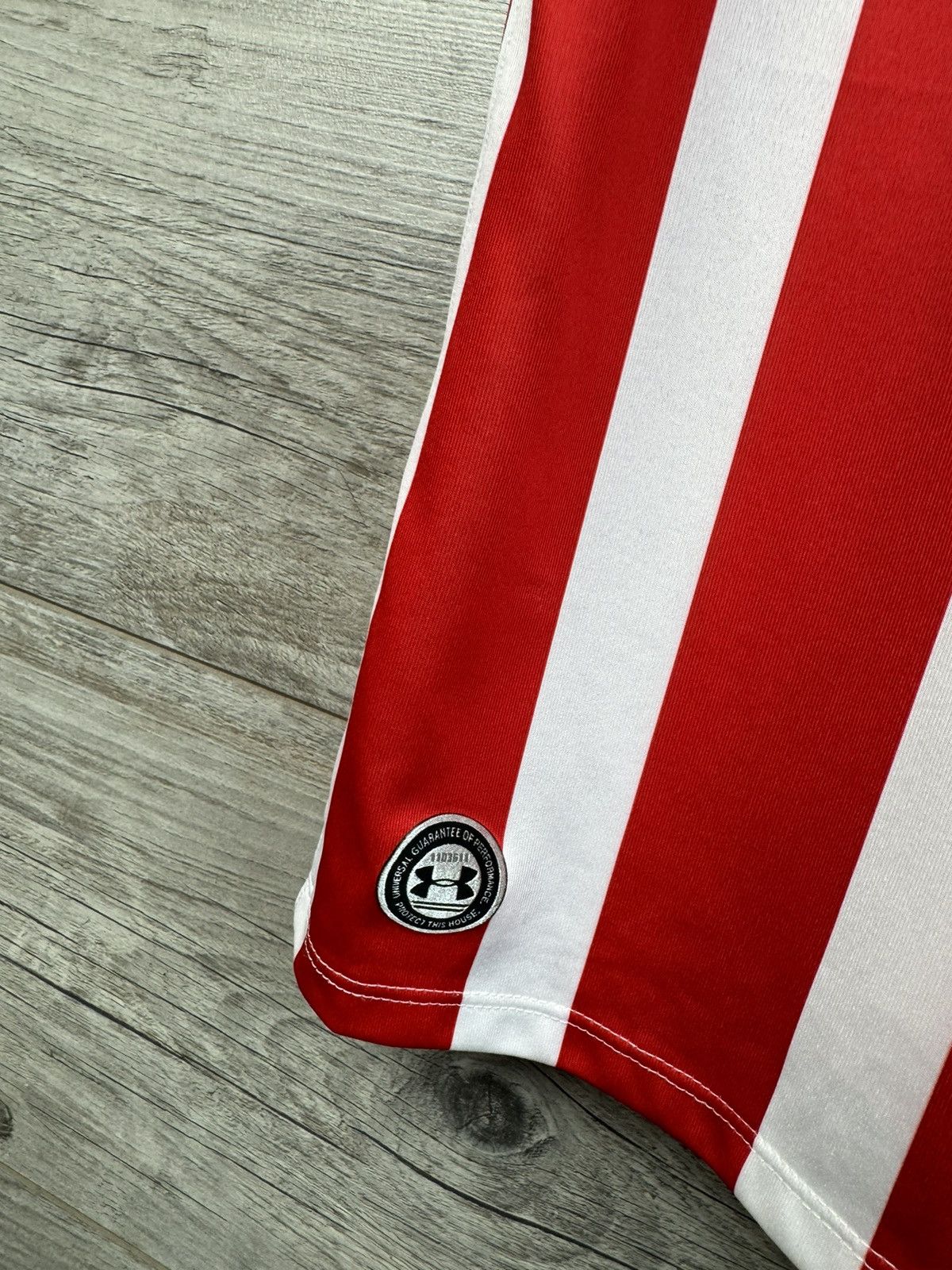 Under Armour SOUTHAMPTON 2016 2017 SHIRT FOOTBALL SOCCER UNDER ARMOUR Size US S / EU 44-46 / 1 - 6 Thumbnail