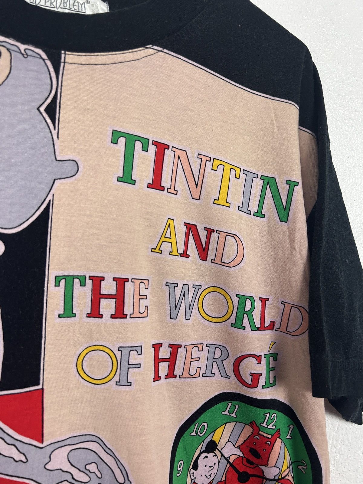 Vintage Vintage Tintin And The World Of Hergé 1983 Book AOP Tee Size US L / EU 52-54 / 3 - 2 Thumbnail