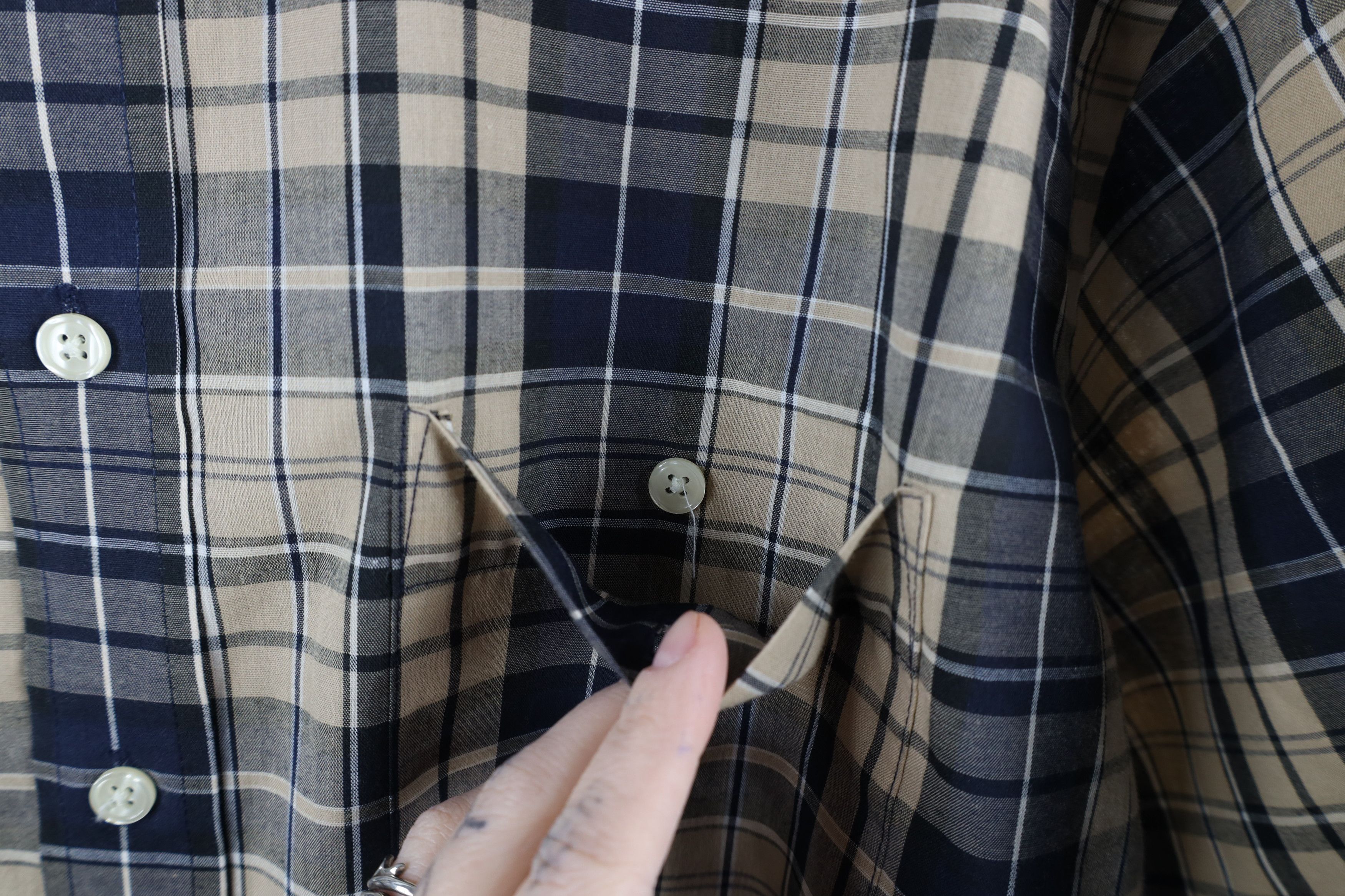 Vintage Vintage 90s Streetwear Short Sleeve Collared Button Shirt Size US L / EU 52-54 / 3 - 5 Thumbnail