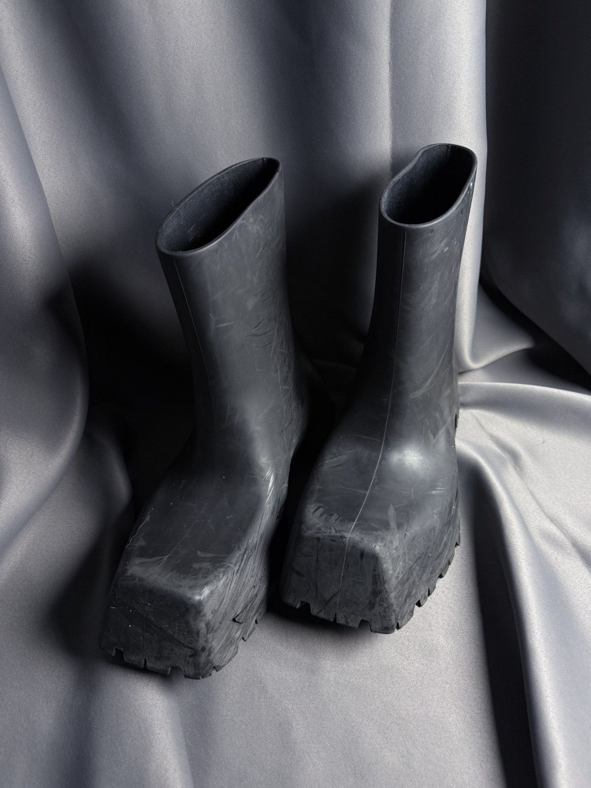 Balenciaga BALENCIAGA TROOPER BOOTS 42 Eu Size US 9 / EU 42 - 1 Thumbnail