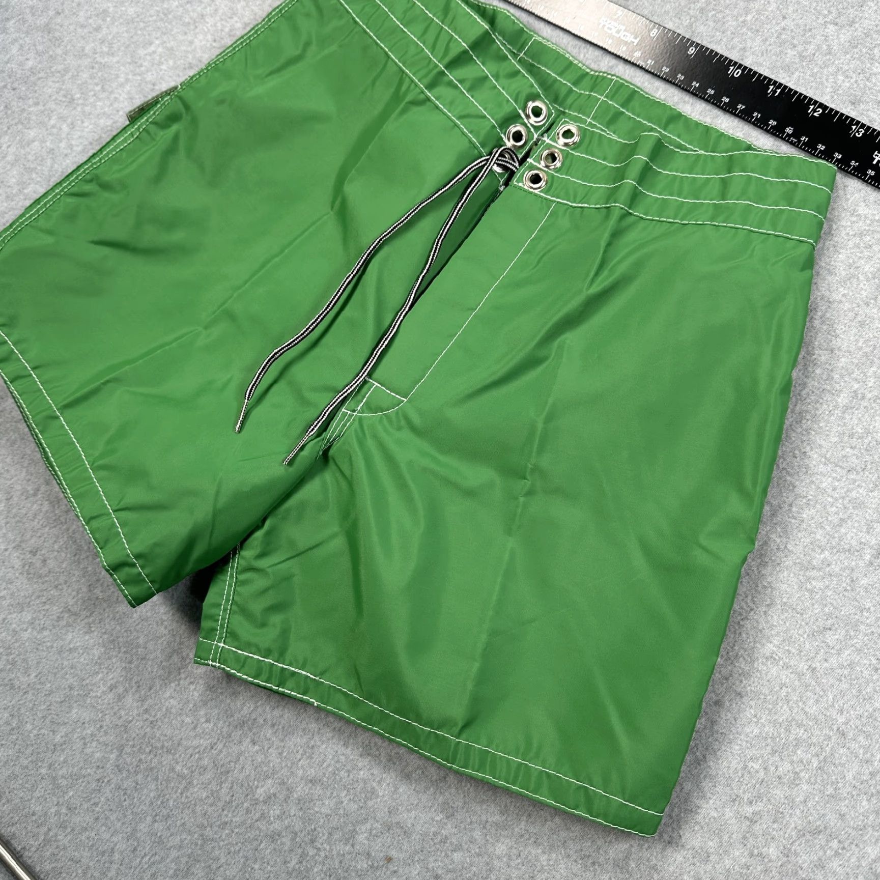 Vintage Birdwell Beach Britches Shorts Mens 29 Green Board Shorts Swim Trunks Surf New Size US 29 - 2 Thumbnail