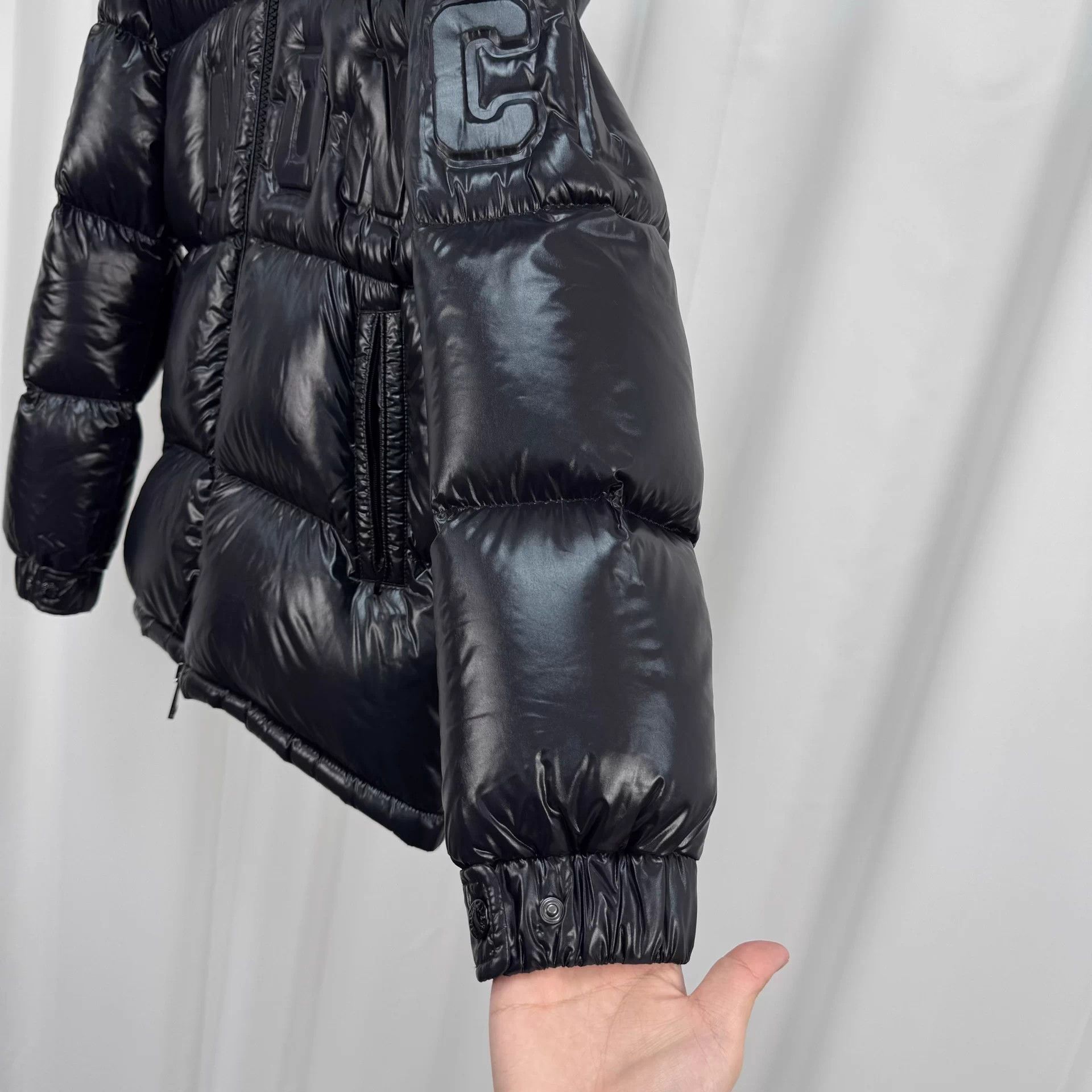 Moncler Moncler Guernic Puffer Jacket 00 99 New Size XS / US 0-2 / IT 36-38 - 4 Thumbnail