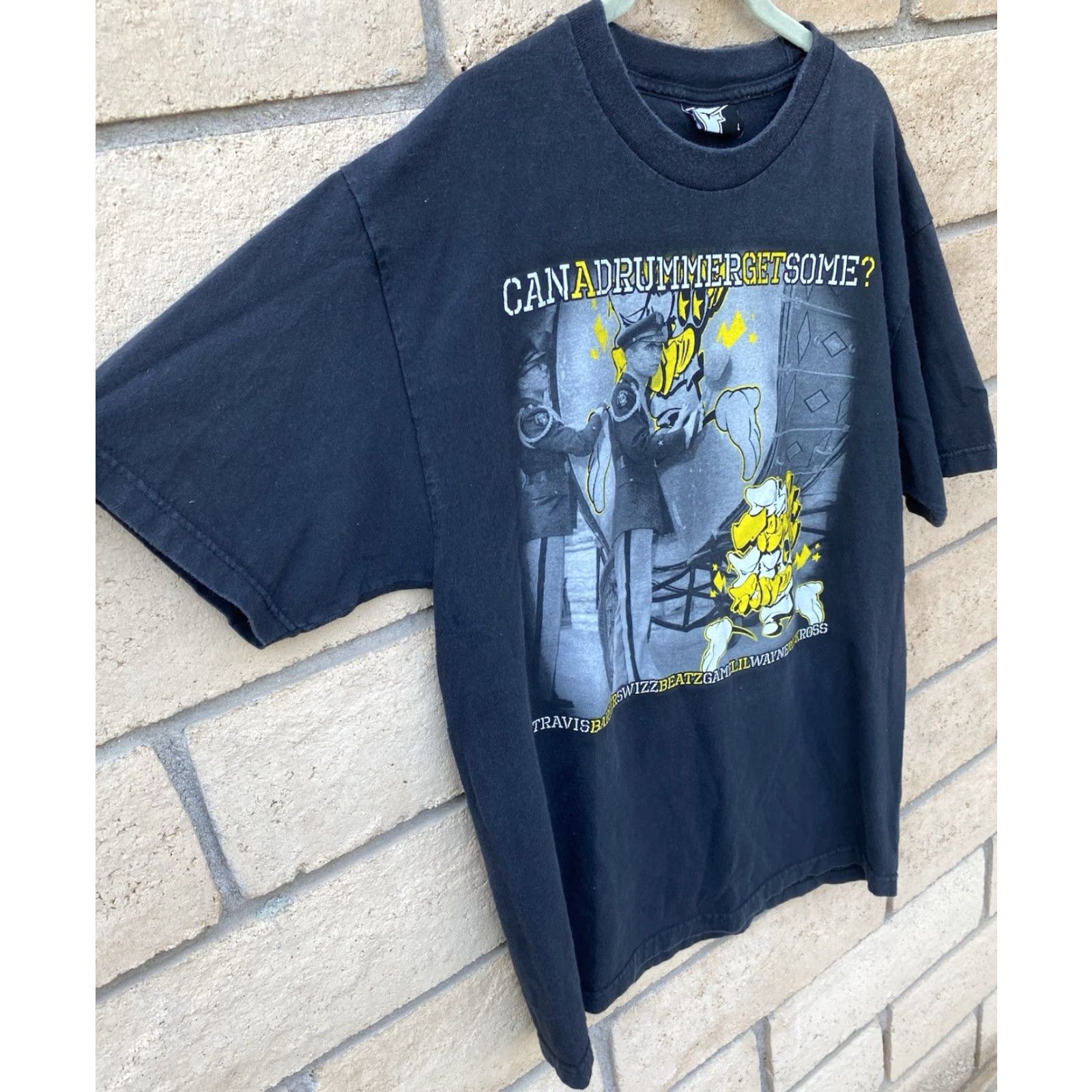 Barker Famous Stars & Straps Can A Drummer Get Some T-Shirt Black Short Sleeve L Mens Graphic Print Hip Hop Punk Rock 2000s 90s Theme Size US L / EU 52-54 / 3 - 3 Thumbnail