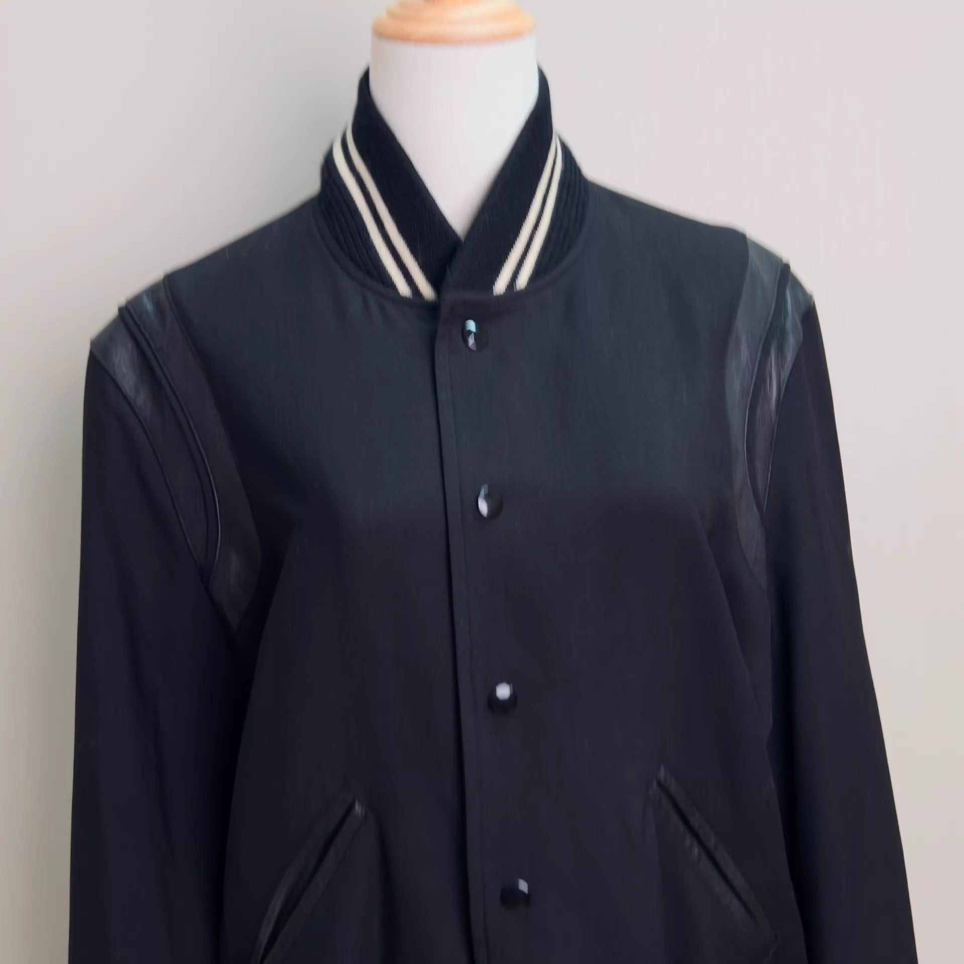 Yves Saint Laurent Black er Jacket with Leather Sleeves Size M Size US M / EU 48-50 / 2 - 3 Thumbnail