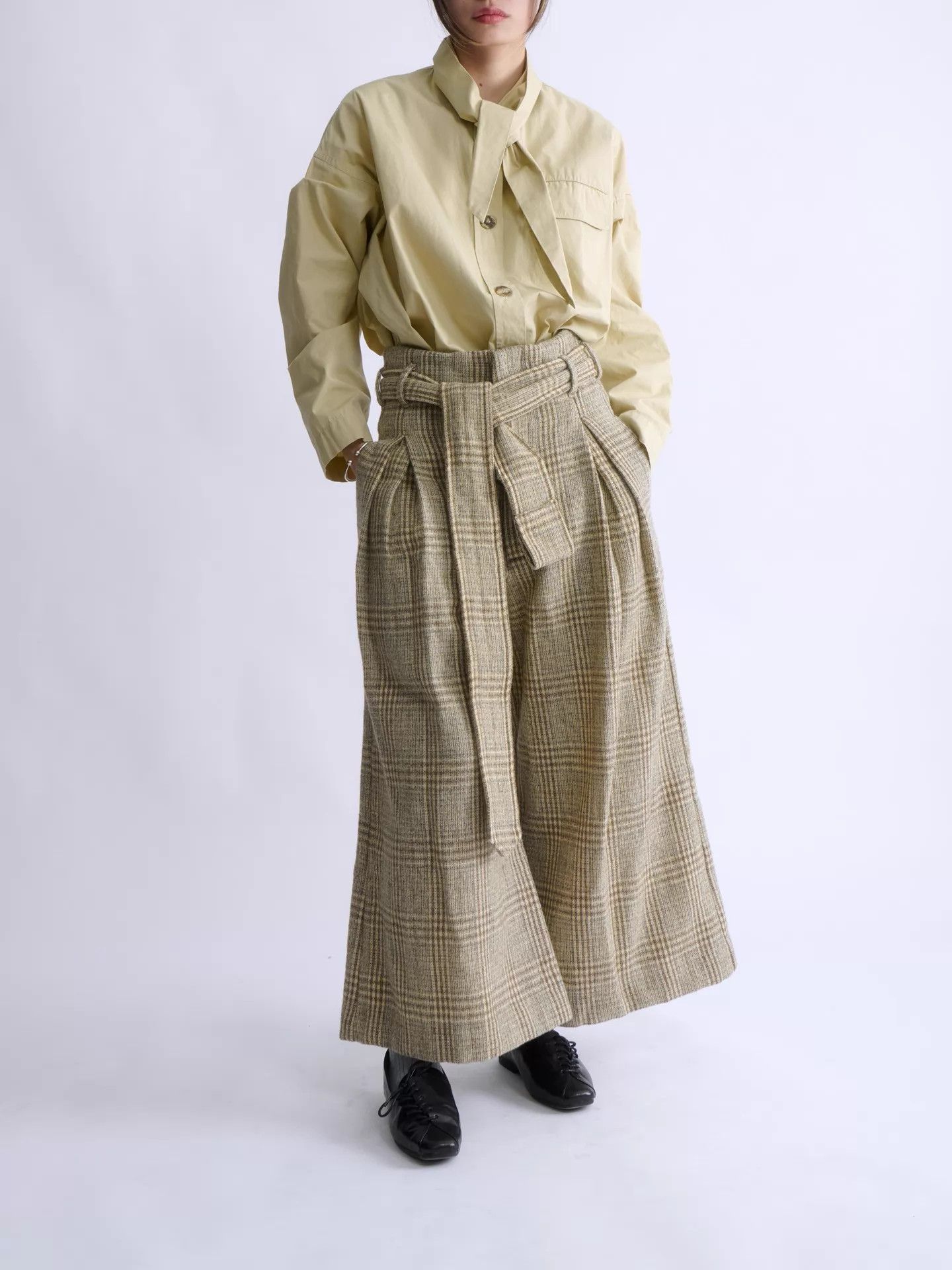 Vivienne Westwood Vivienne Westwood Hi-Waist Belted Check W-Leg Wool Trousers Size 26" / US 2 / IT 38 - 1 Thumbnail