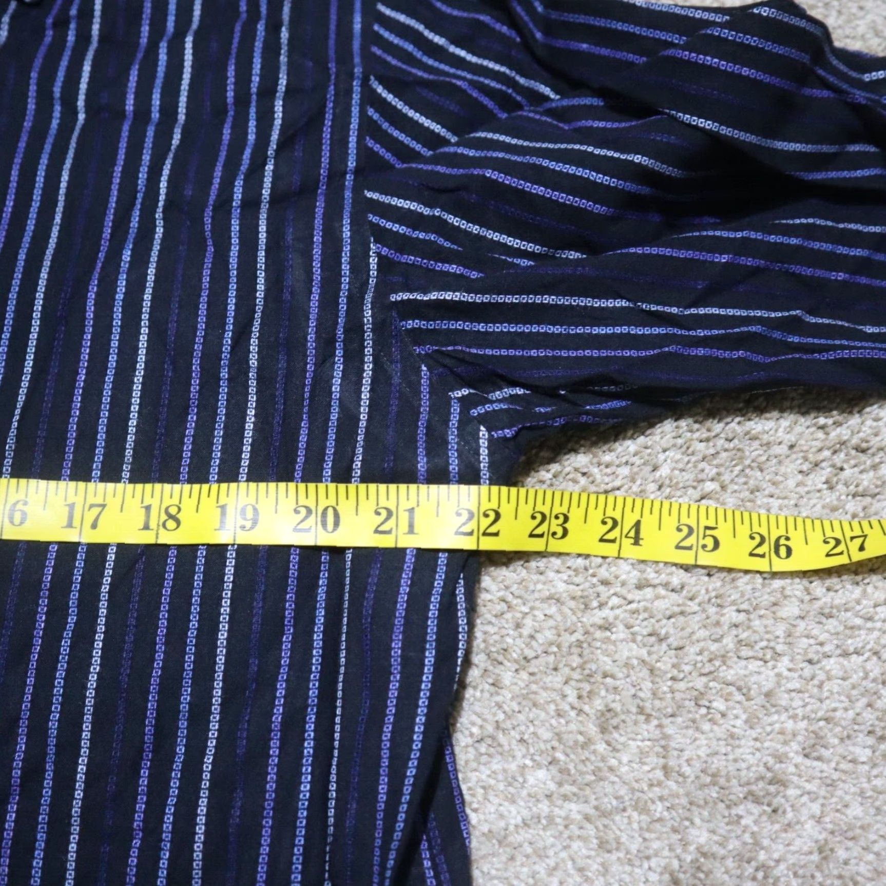 Vintage Michael Brandon Shirt Button-Up XL Blue Mens Casual Slim 17.5 Rayon 89% Striped Geometric Vintage No N/A Size US XL / EU 56 / 4 - 5 Thumbnail