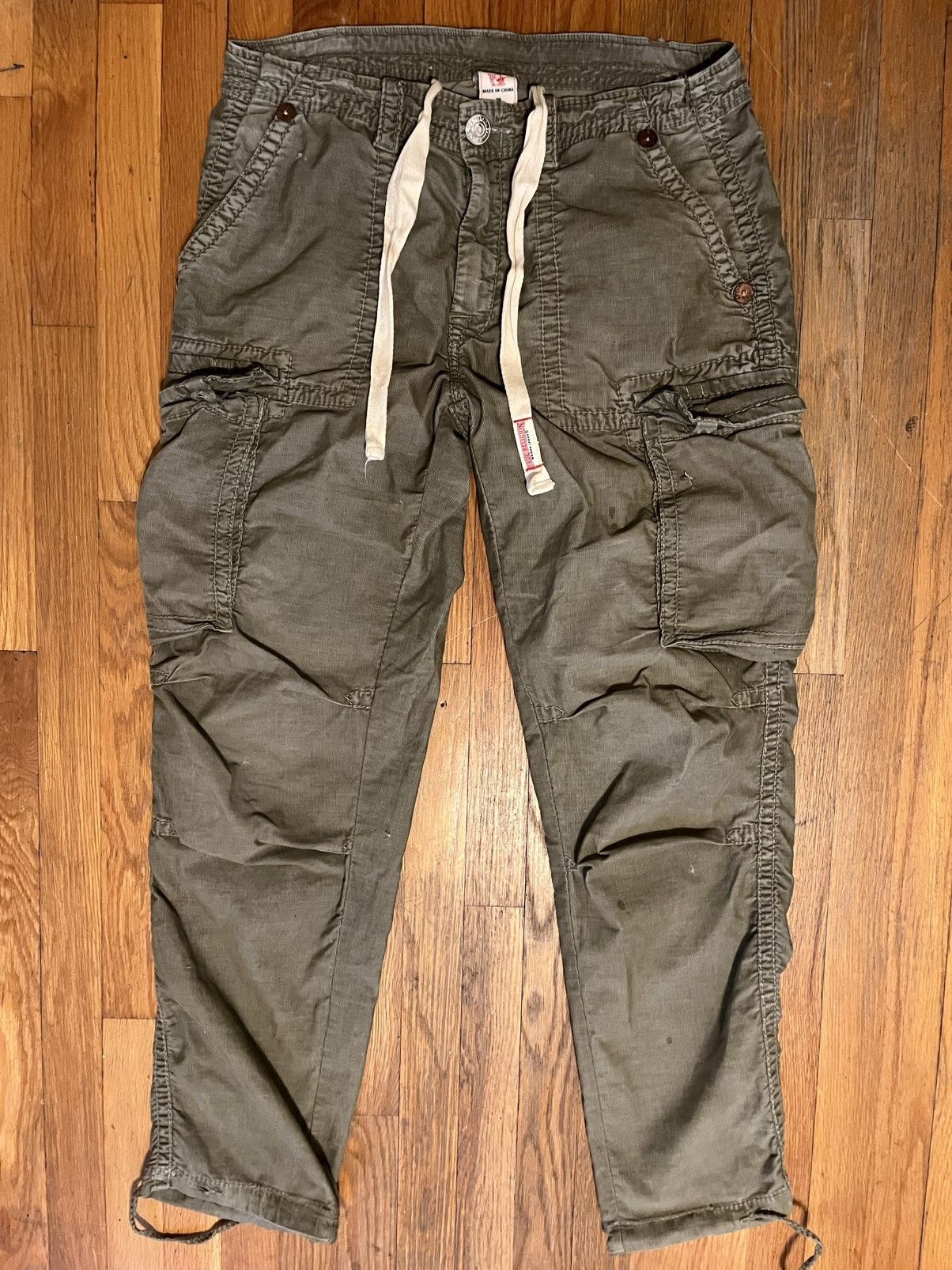 True Religion True Religion Cargos Size US 36 / EU 52 - 1 Thumbnail
